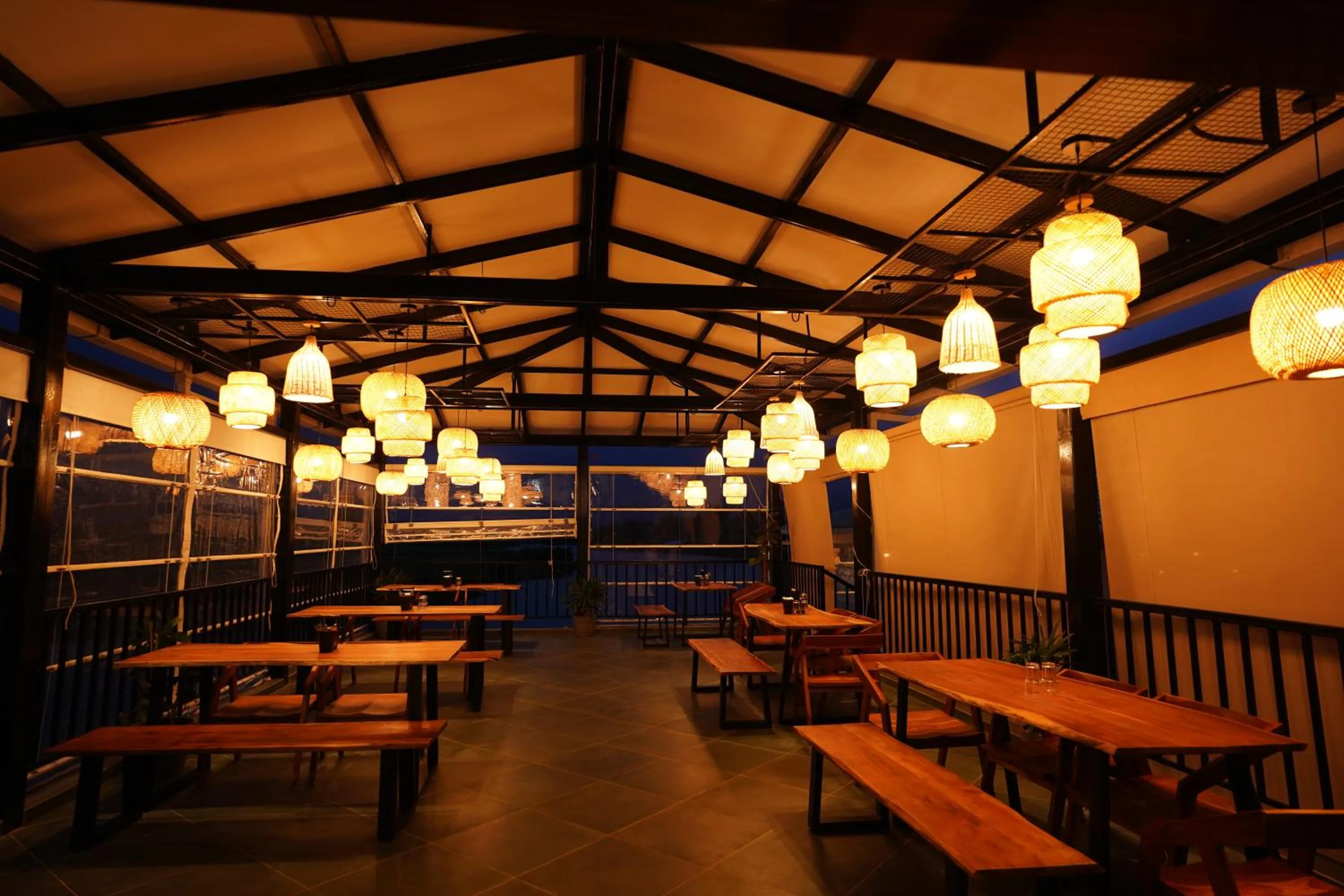 Restaurant/places to eat in The Boat Club,Karjat