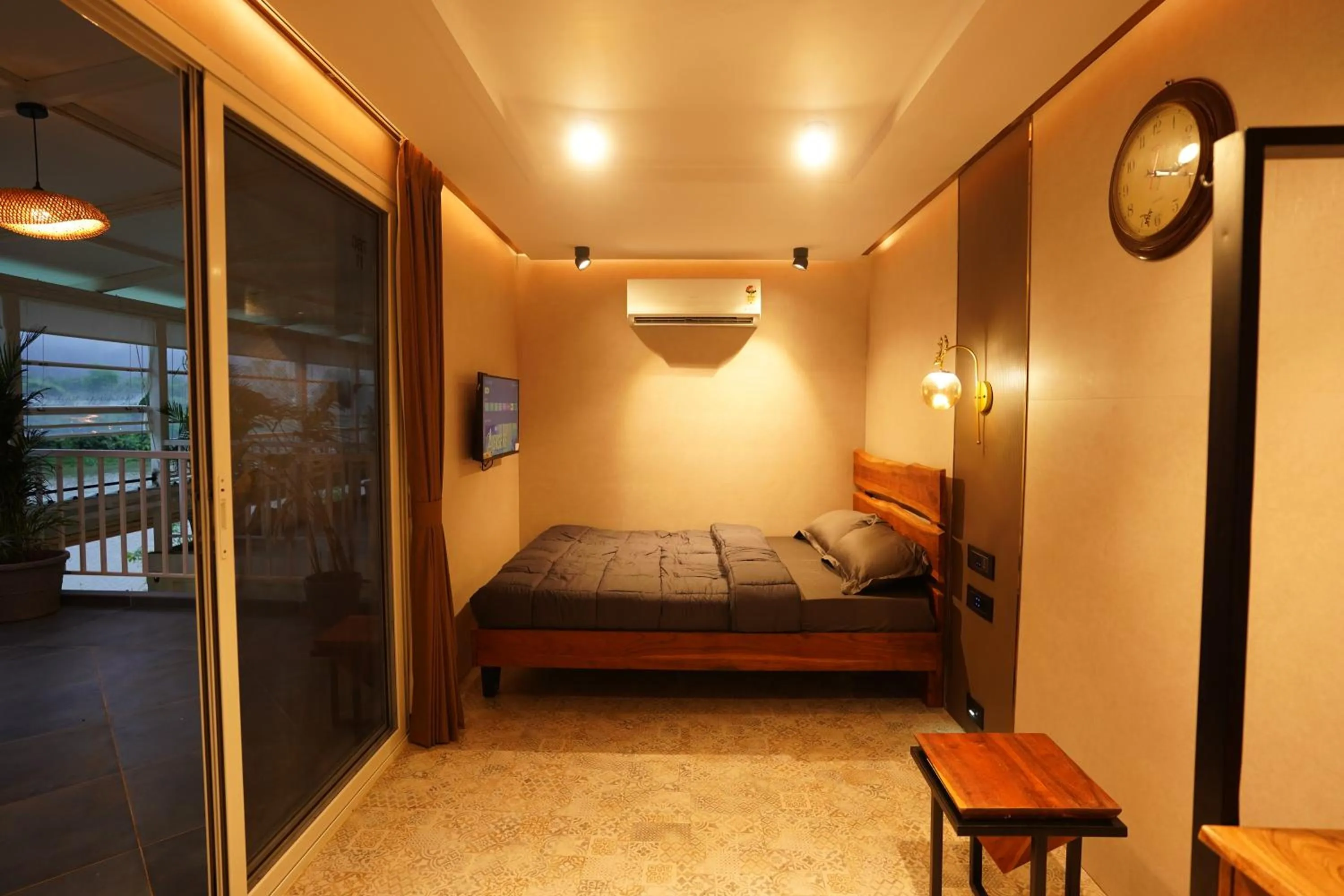 Bed in The Boat Club,Karjat