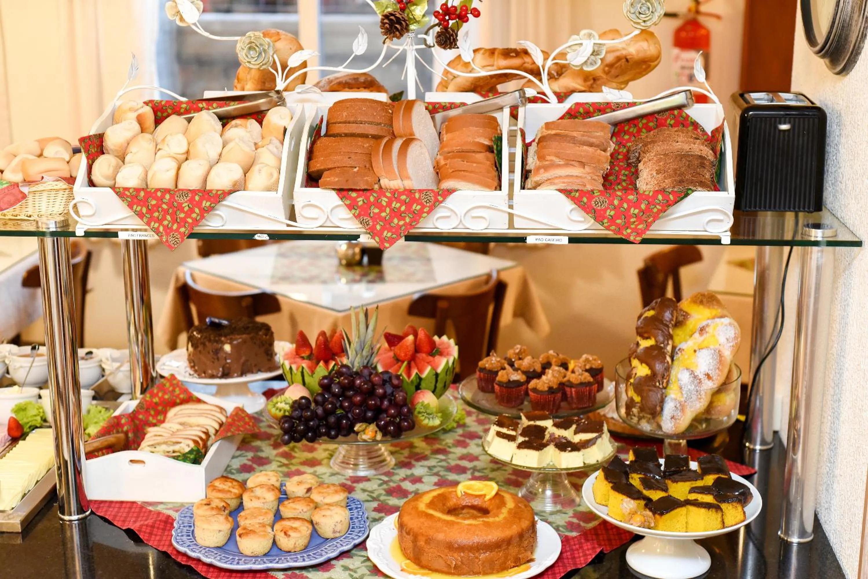 Buffet breakfast in Hotel Kehl Haus