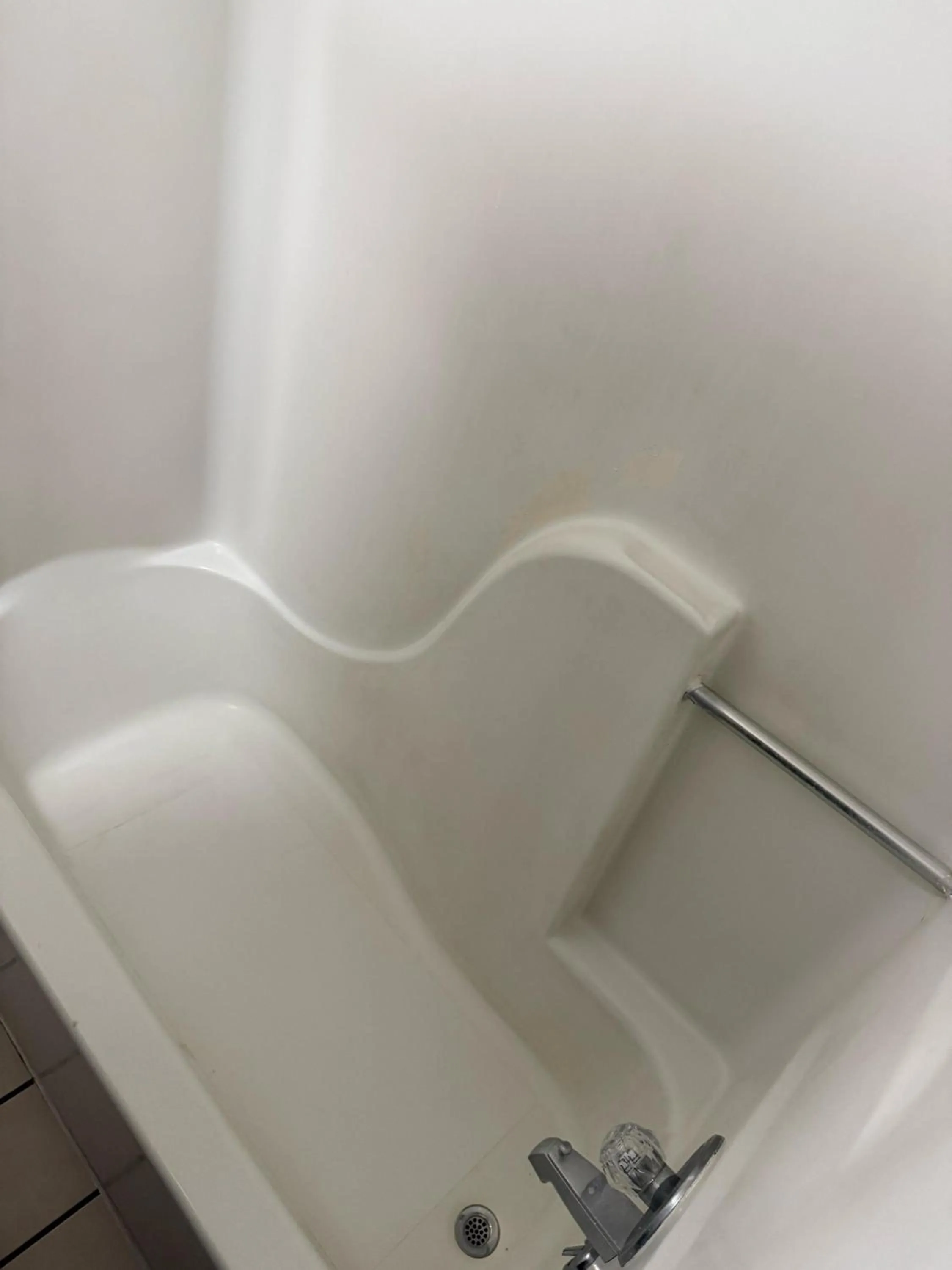 Bathroom in Super 8 by Wyndham Mendota I-39