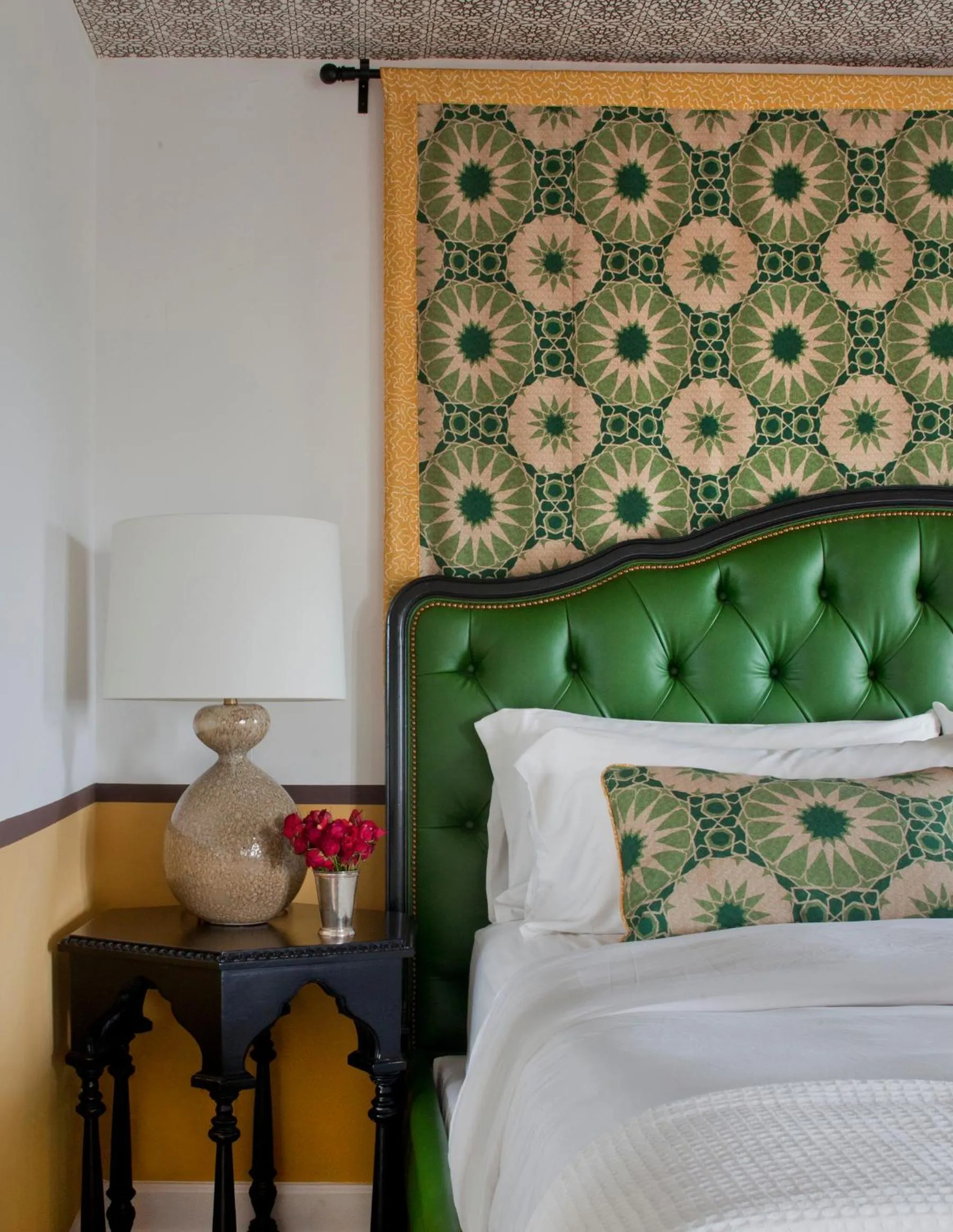 Bed in Casa Laguna Hotel & Spa