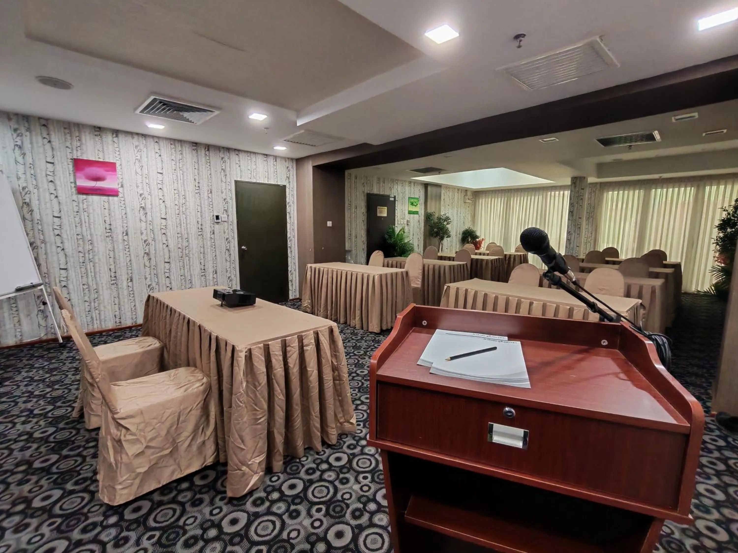 Meeting/conference room in Ajang Hotel