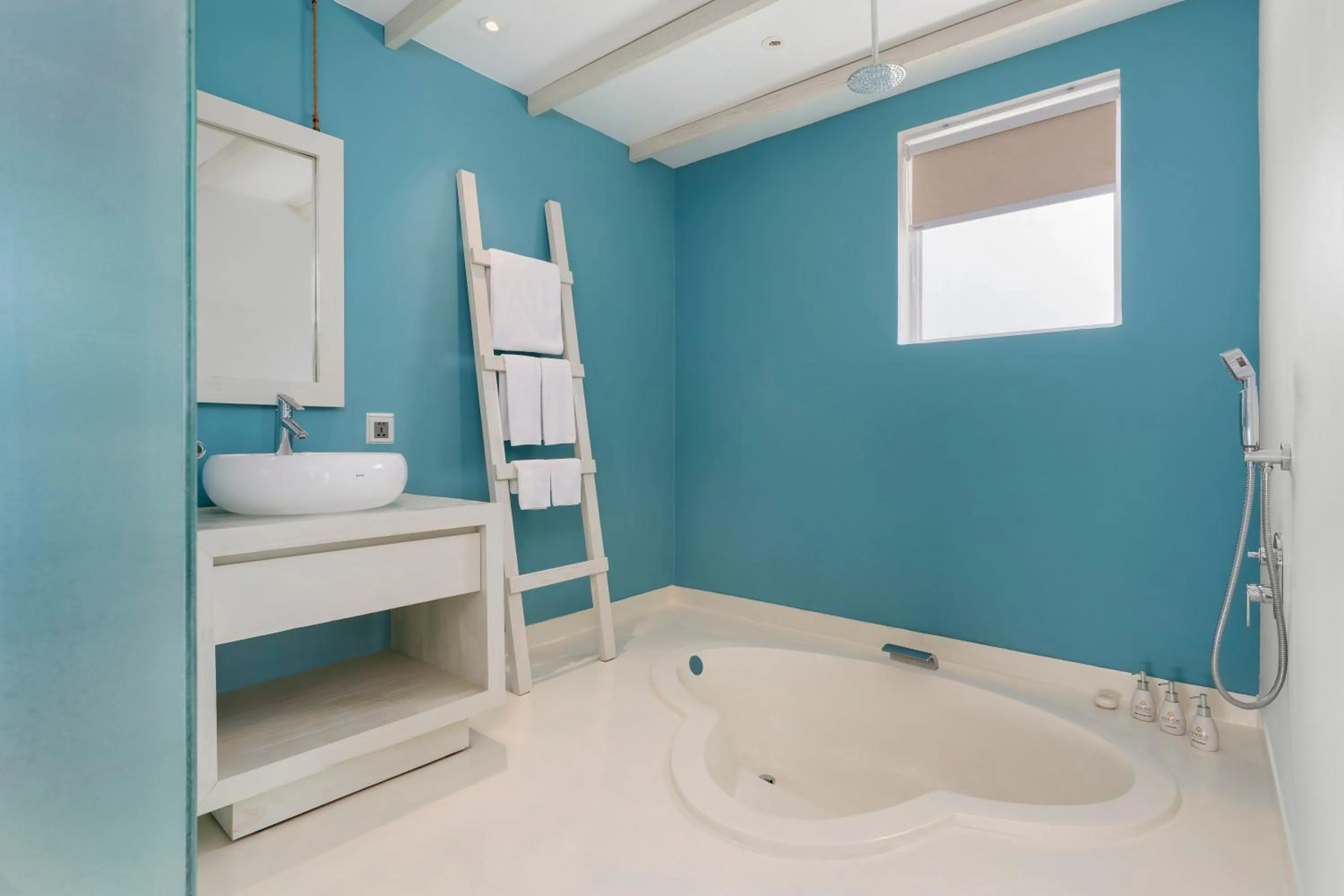 Bath in Fleur de Lys Resort & Spa Long Hai