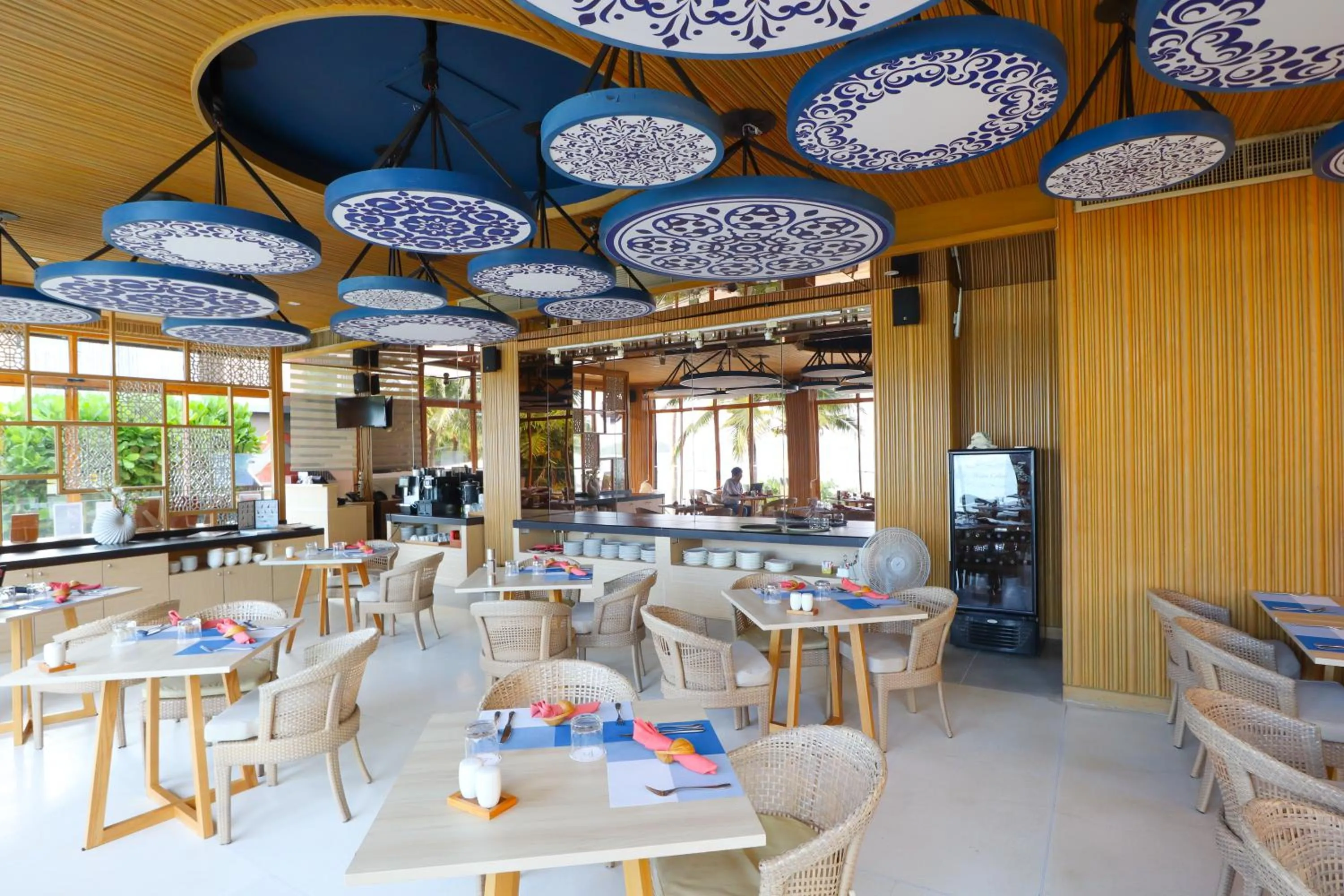 Restaurant/places to eat in Bandara Pool Villas, Phuket