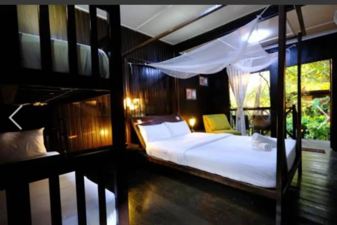 Photo of the whole room, Bed in Melina Beach Resort