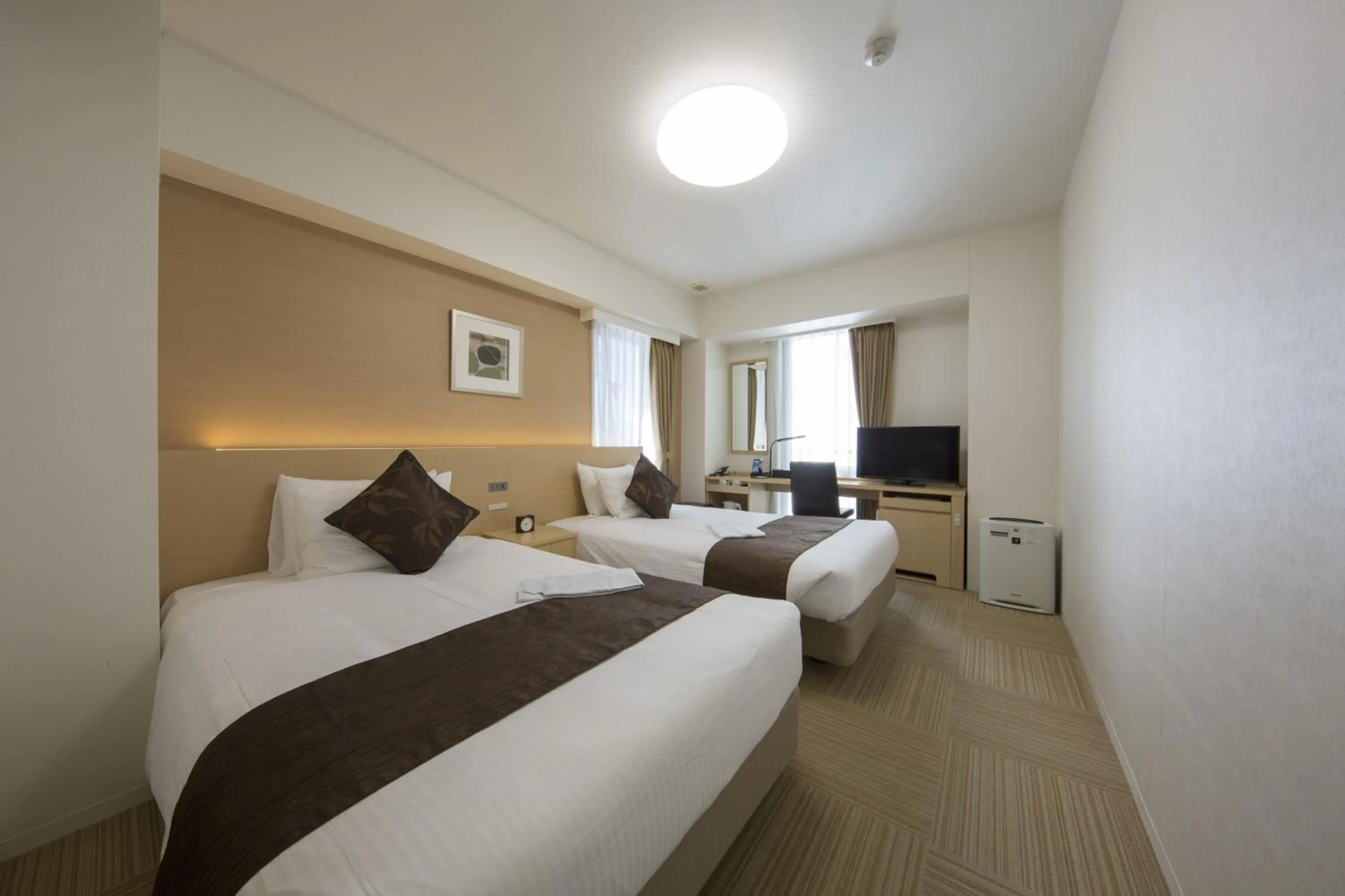 Photo of the whole room, Bed in Shizutetsu Hotel Prezio Shizuoka Ekinan