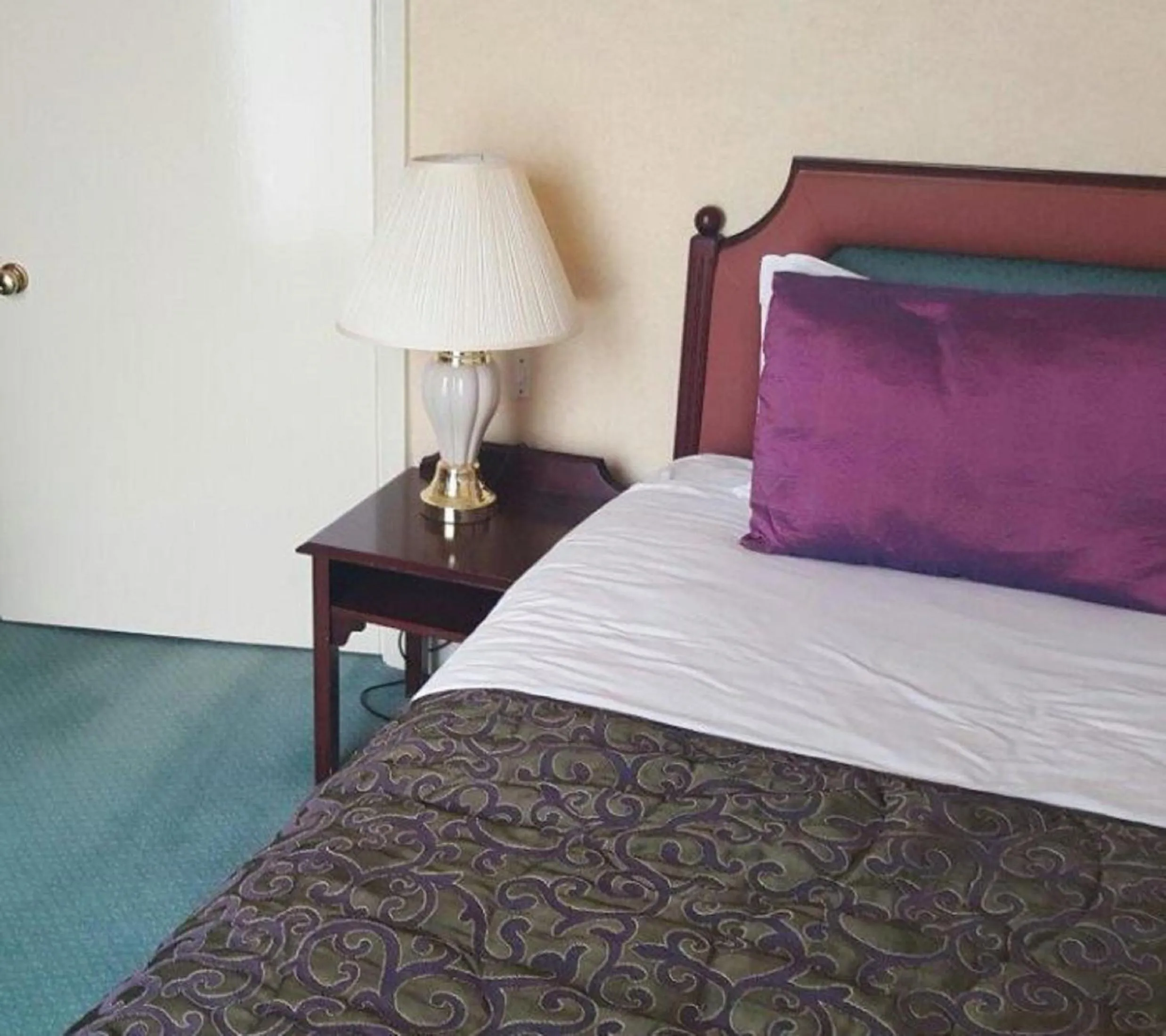 Bed in The Palace Hotel Buxton & Spa