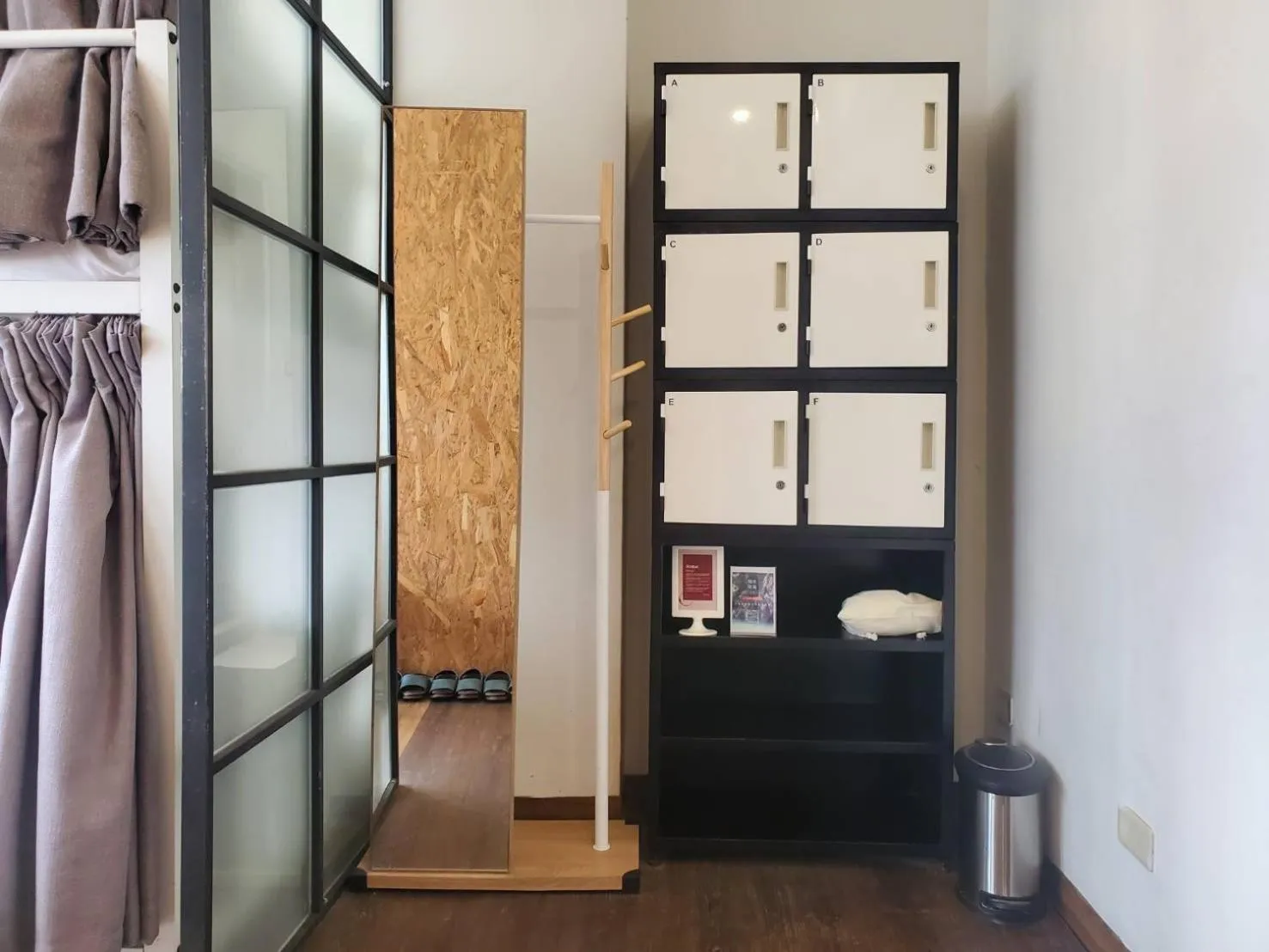 Property building, Bed in Mini Voyage Hostel