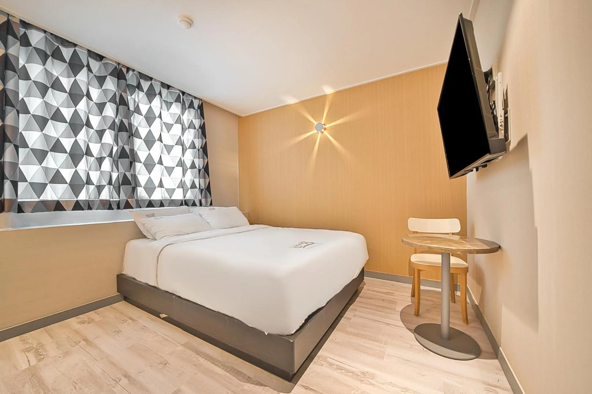 TV and multimedia in One Stay Hotel