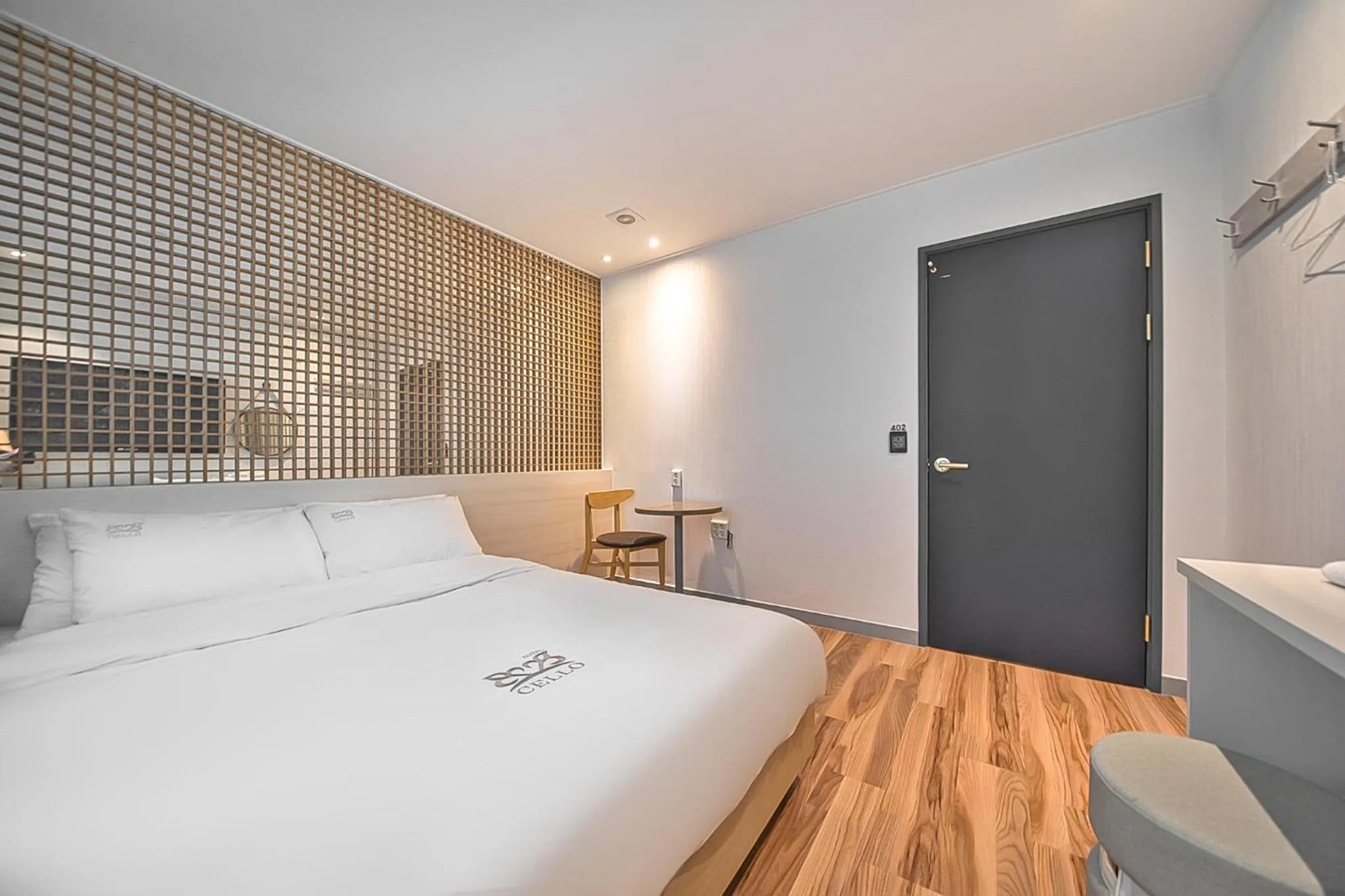 Bed in One Stay Hotel