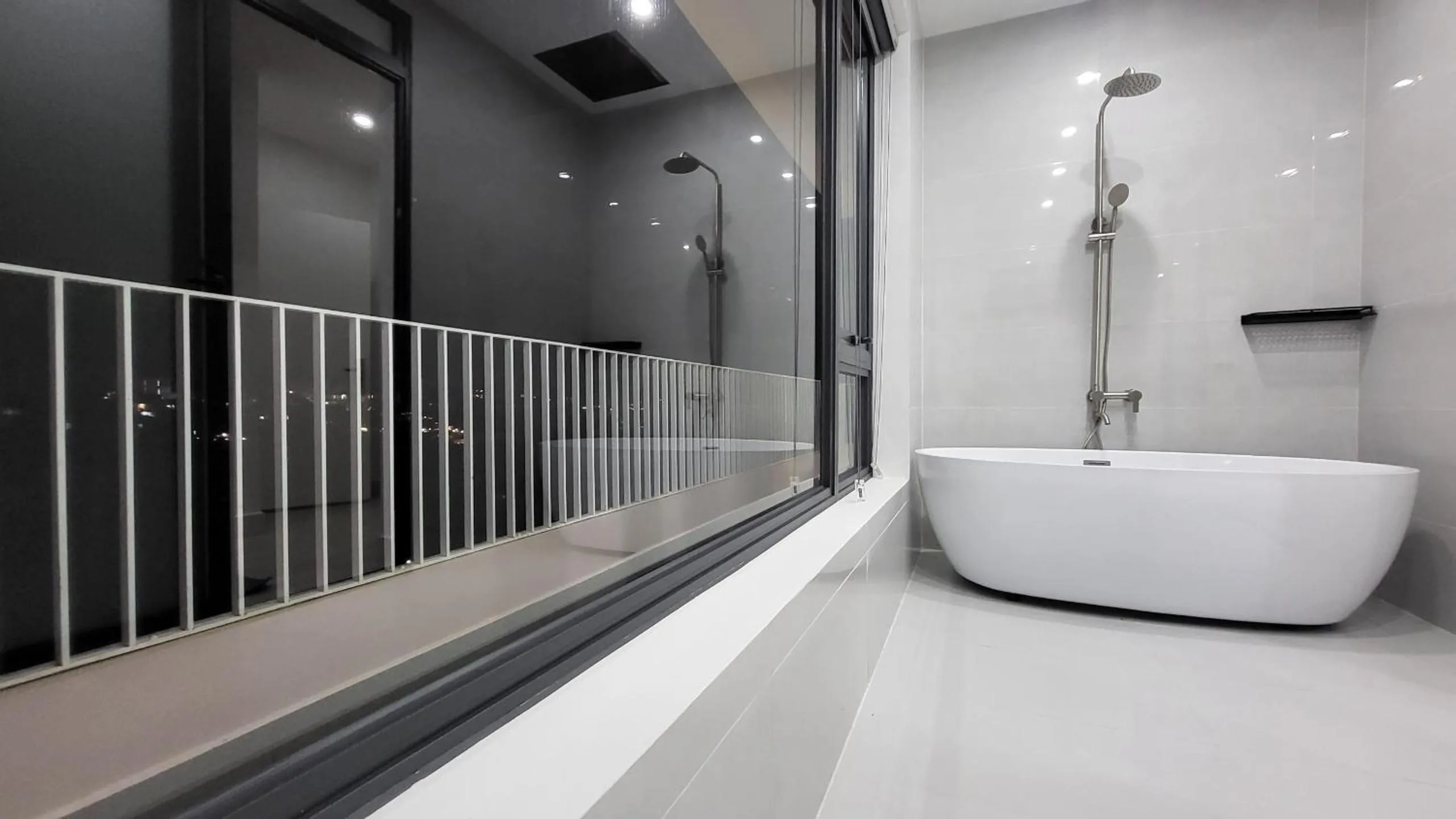 Shower in Flower Home KHE SANH 1