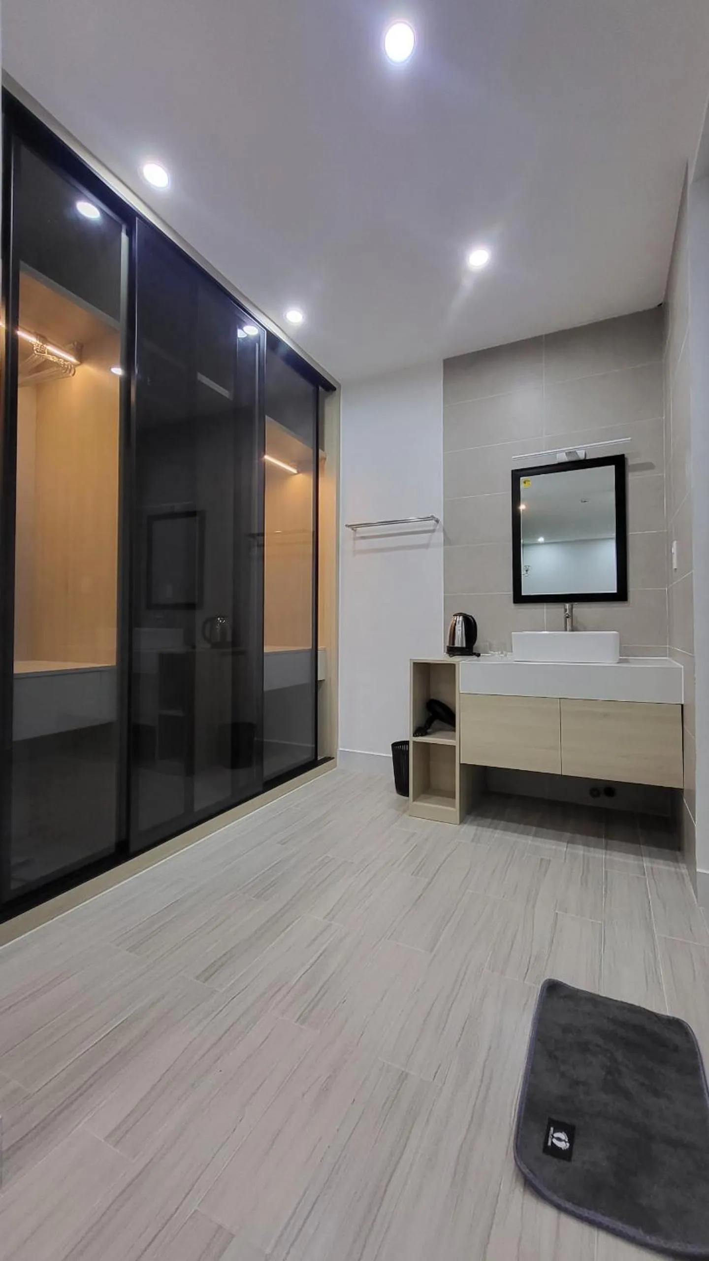 TV and multimedia in Flower Home KHE SANH 1