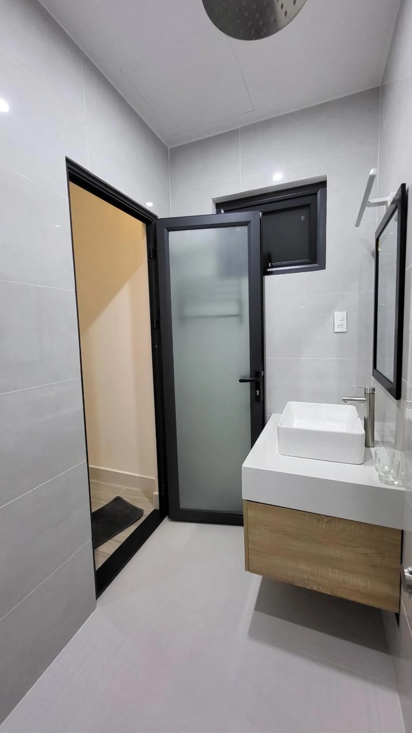 Shower in Flower Home KHE SANH 1