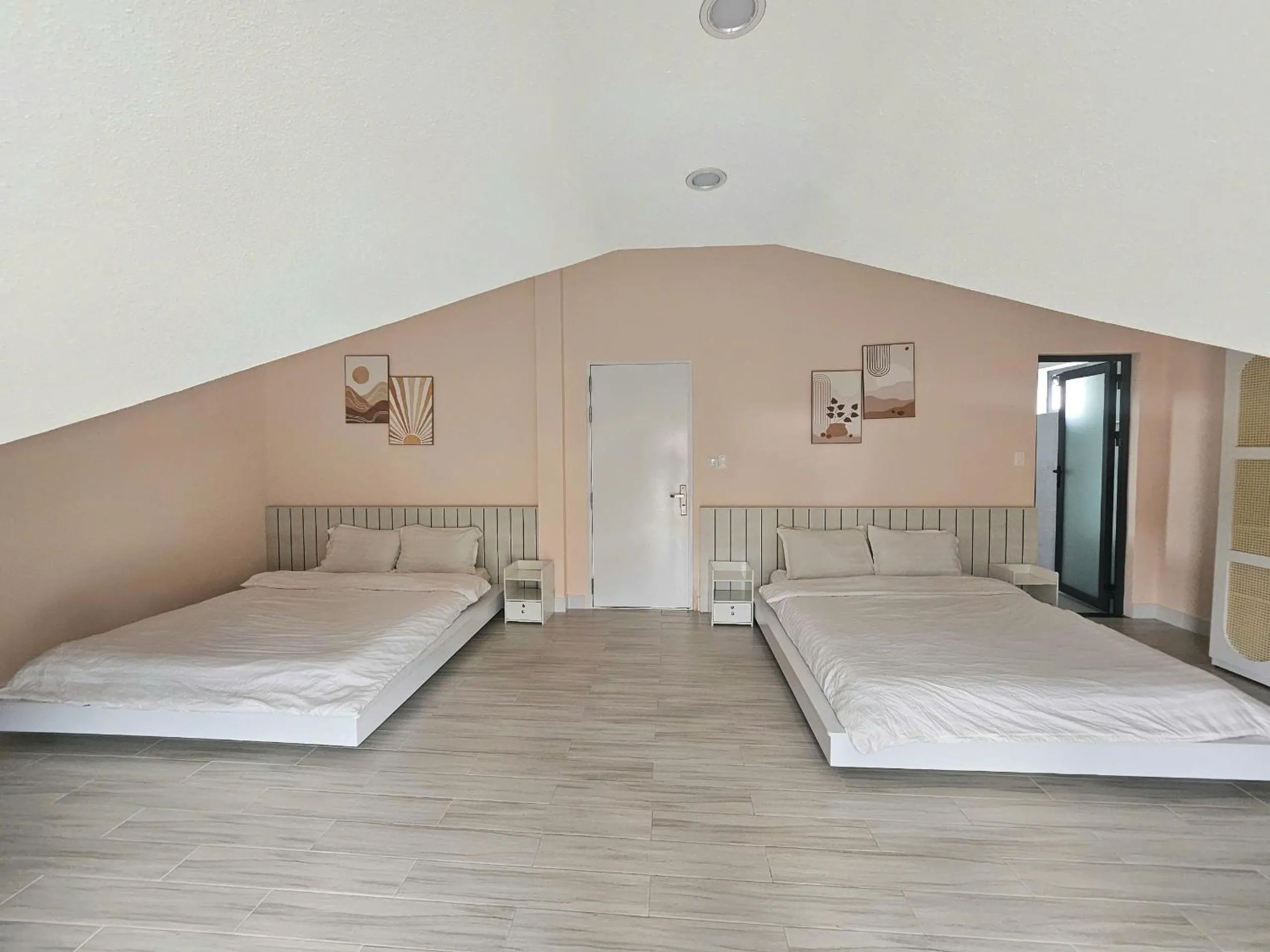 Property building, Bed in Flower Home KHE SANH 1