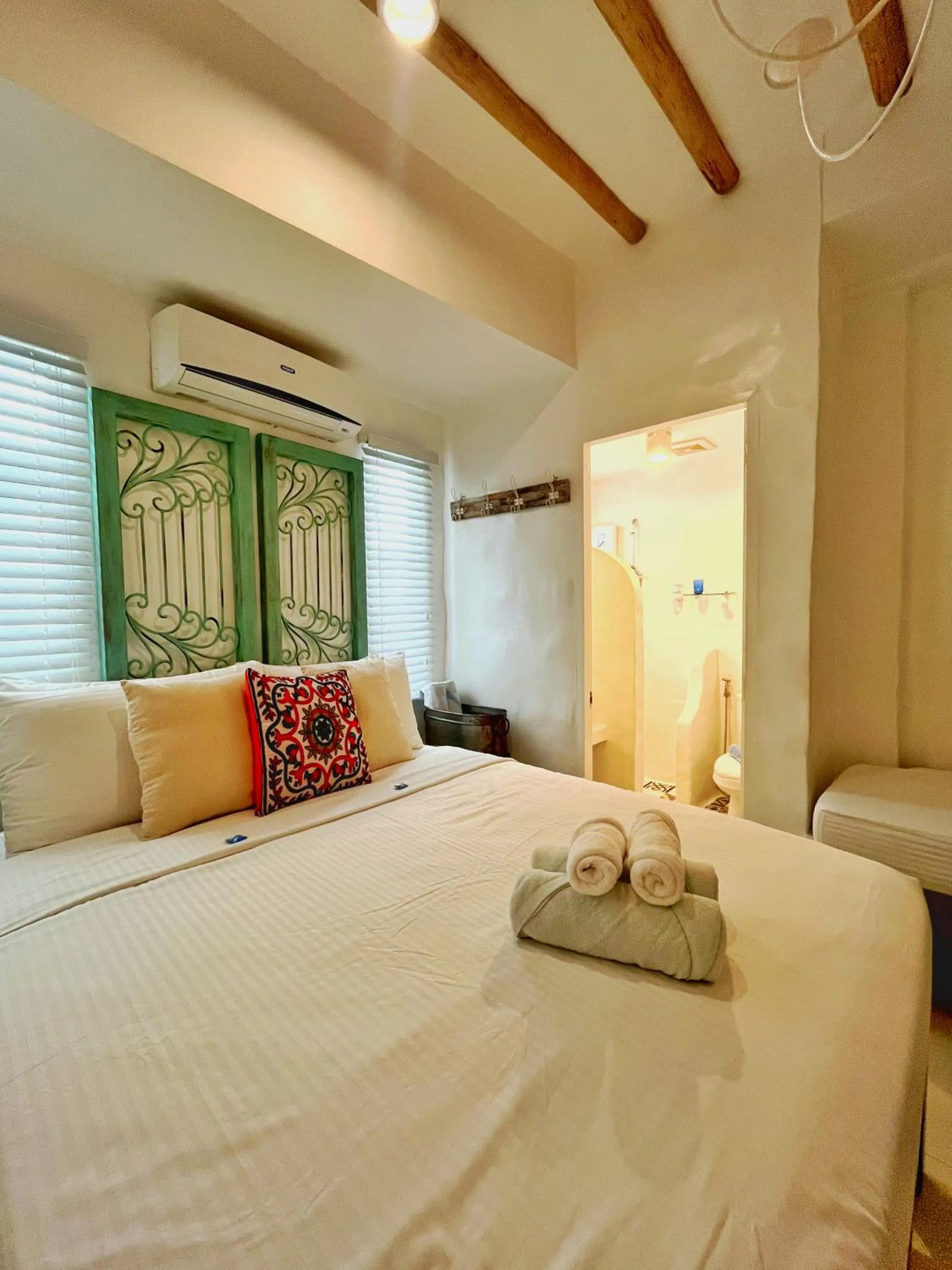 Bed in Lugar Bonito Hotel