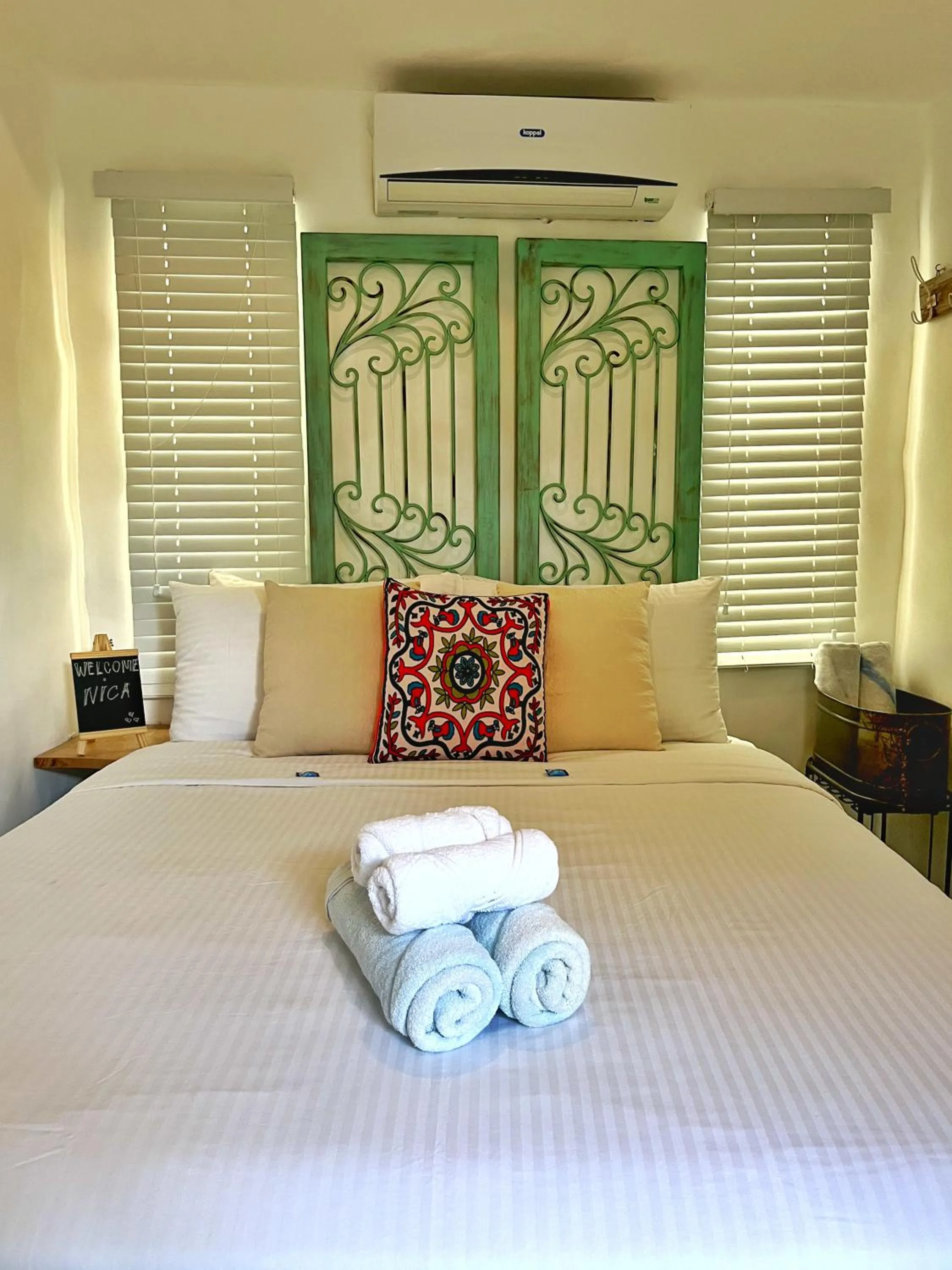 Bed in Lugar Bonito Hotel