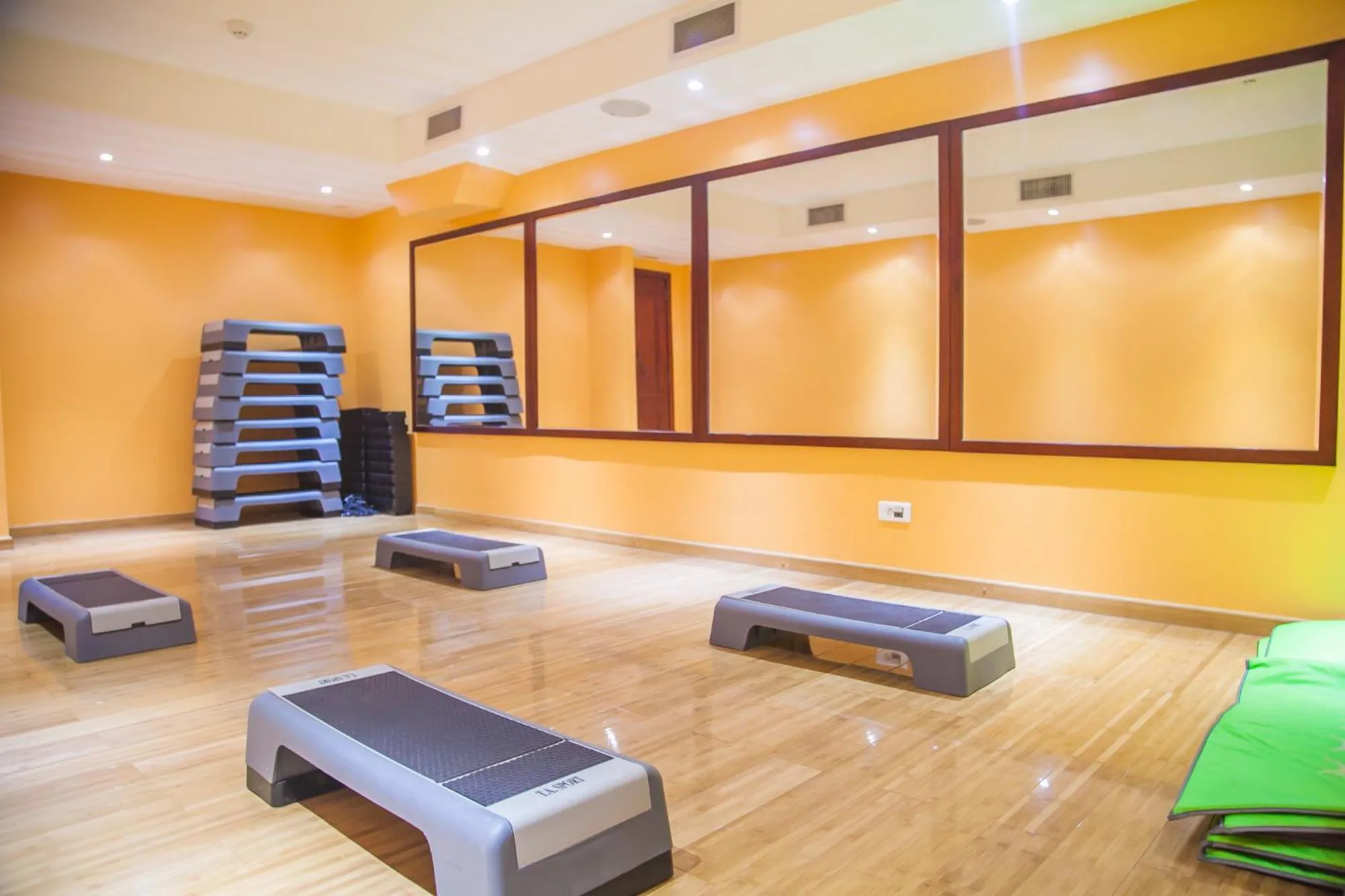 Fitness centre/facilities in Grand Legacy Hotel