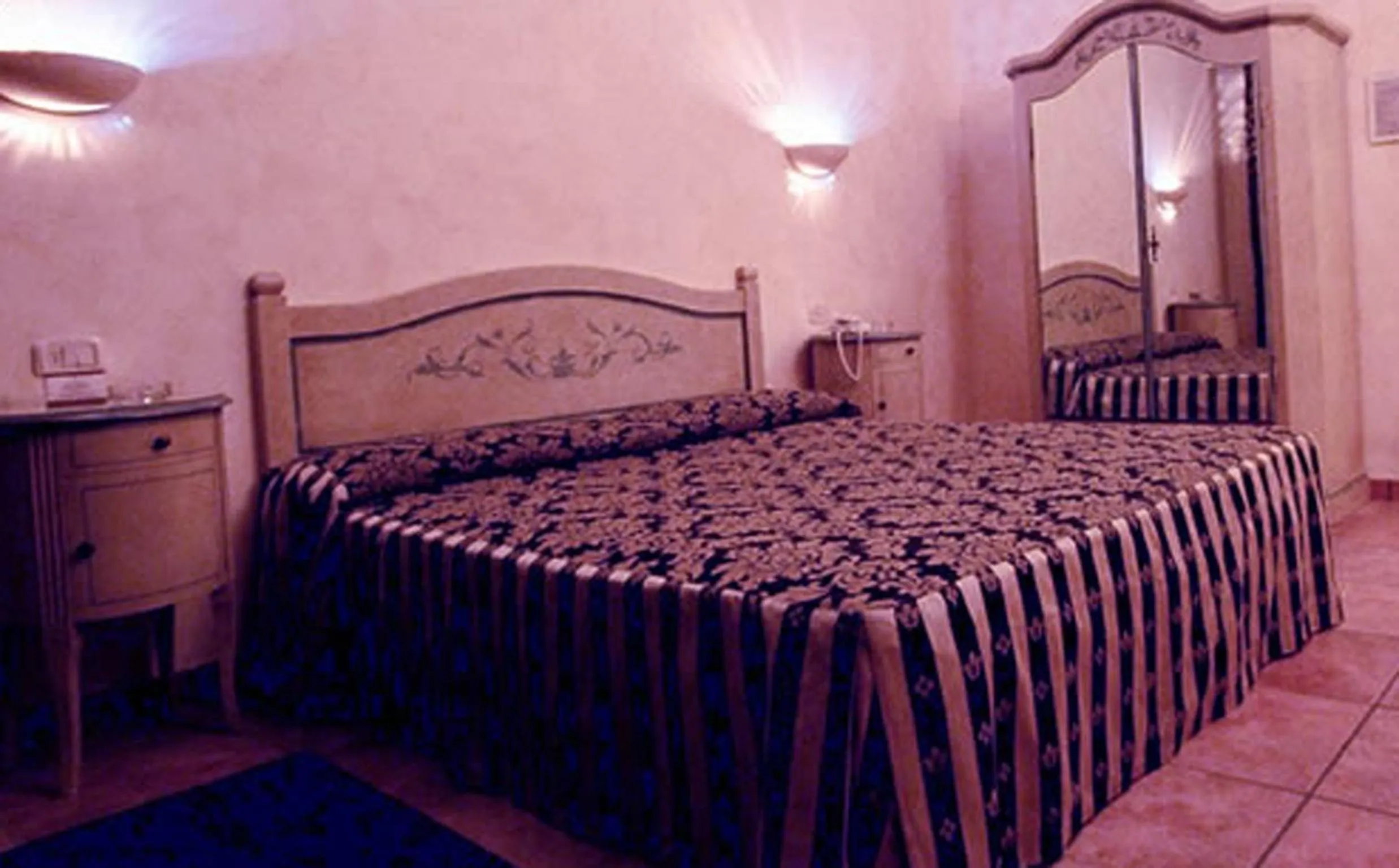 Decorative detail, Bed in Hotel Adda