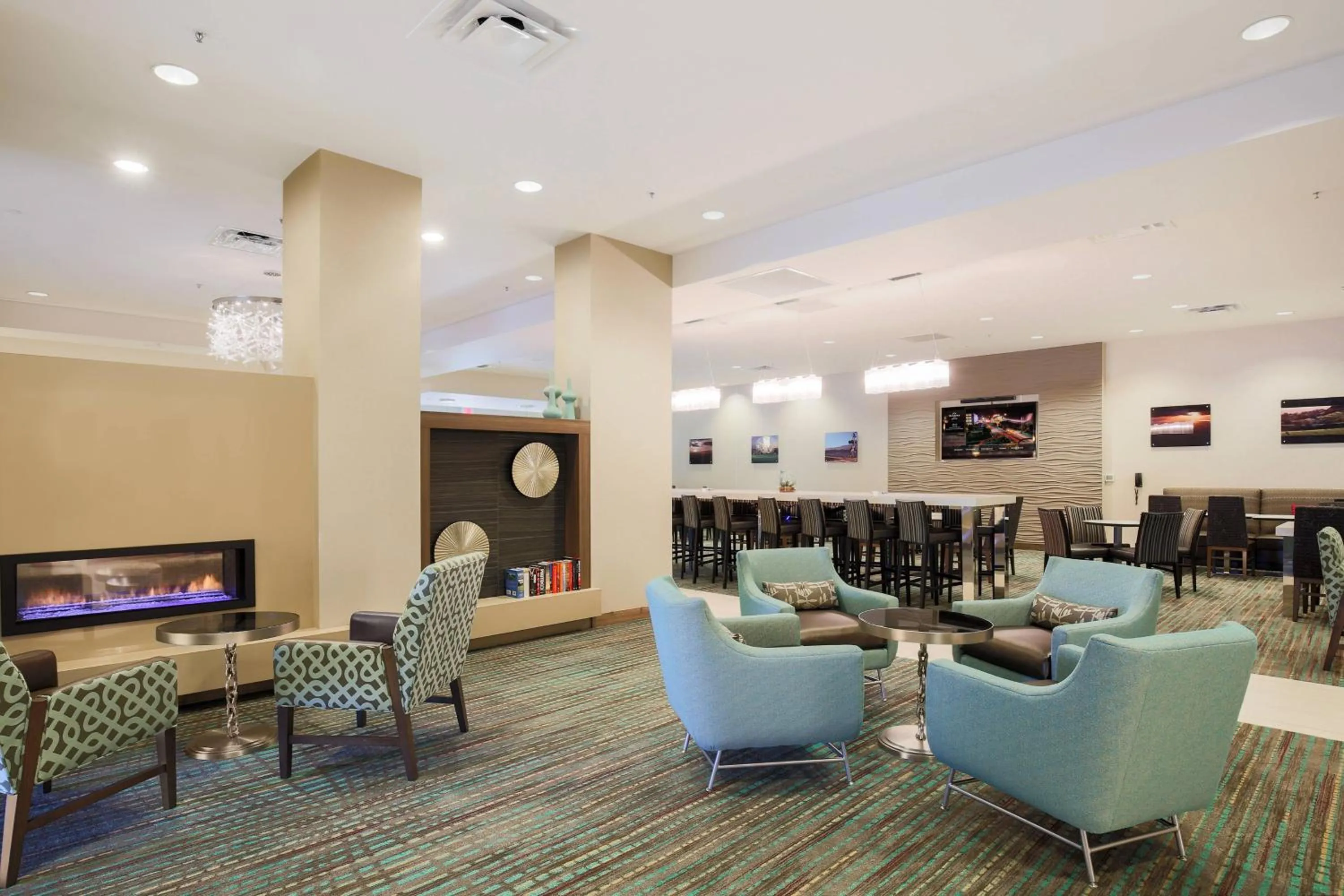 Lobby or reception in Residence Inn by Marriott San Jose Airport
