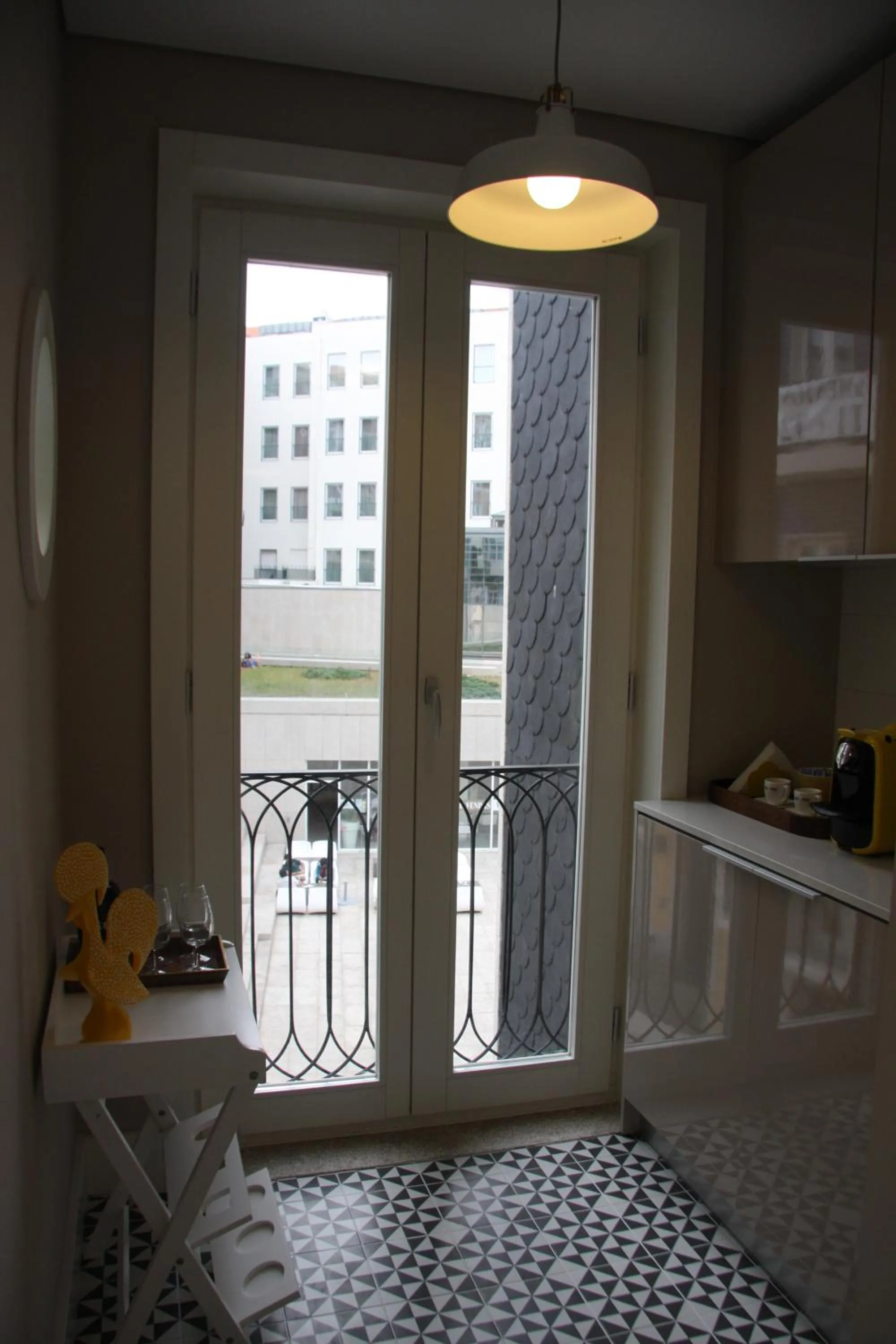 Toctoc Yellow