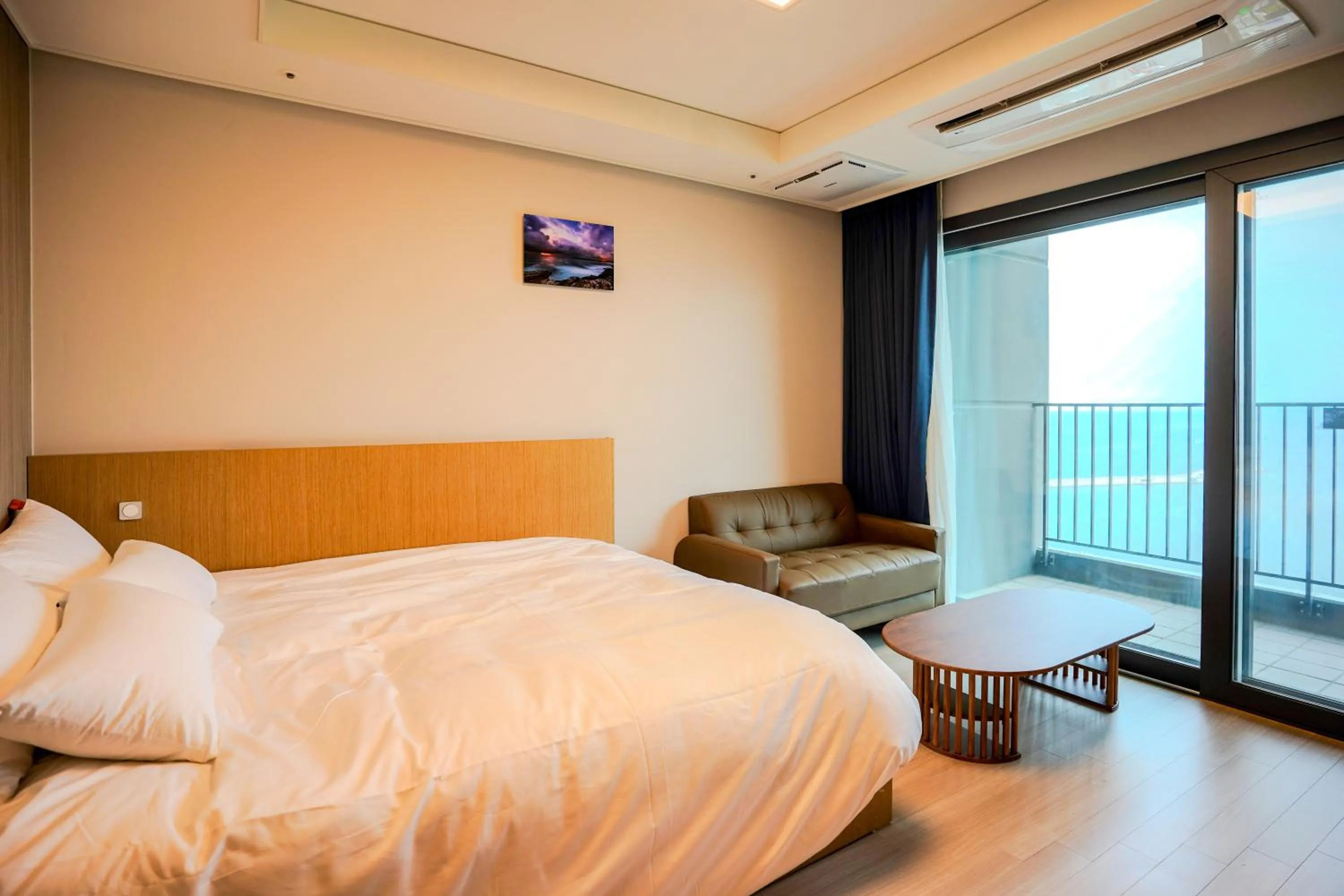 Bed in More than Sokcho