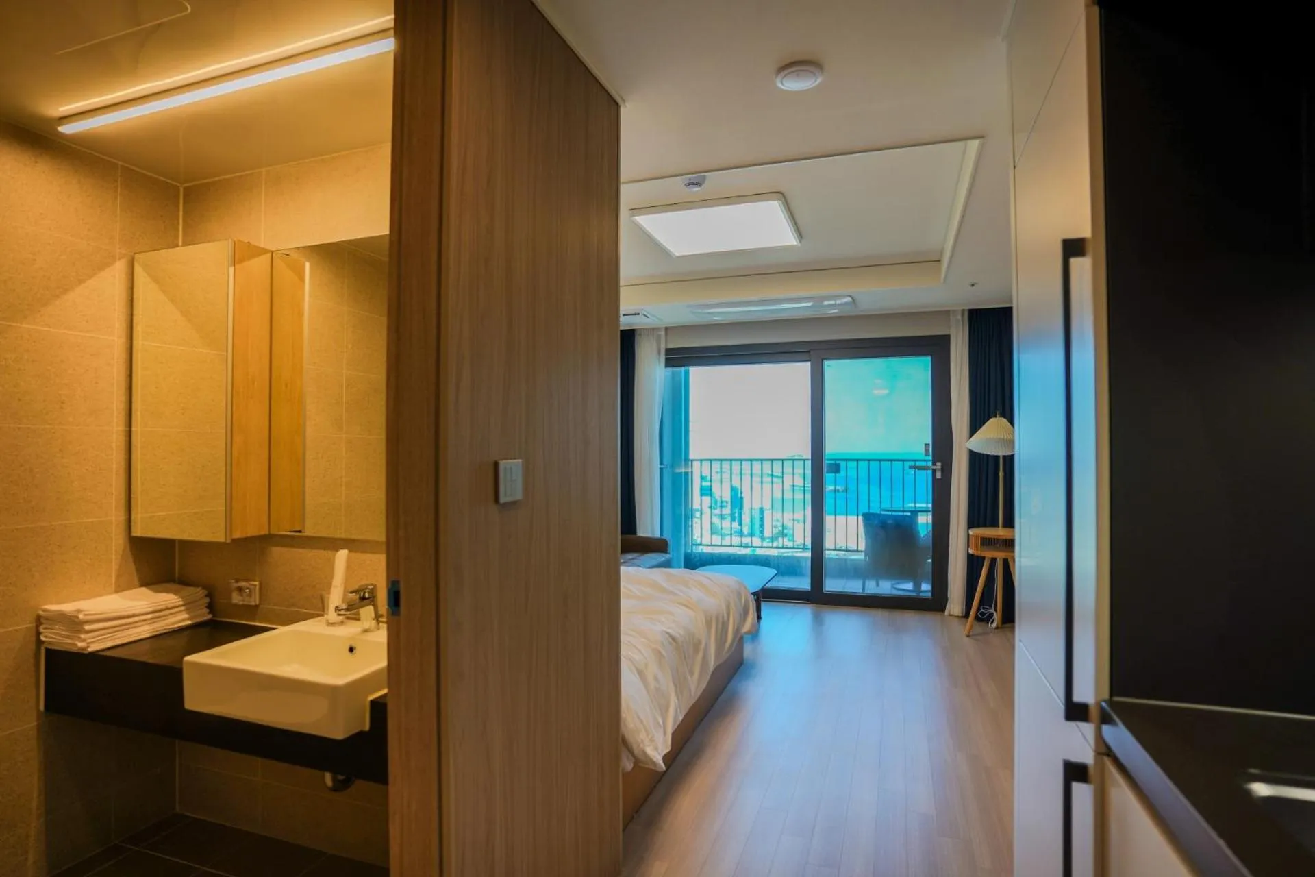 Bed in More than Sokcho