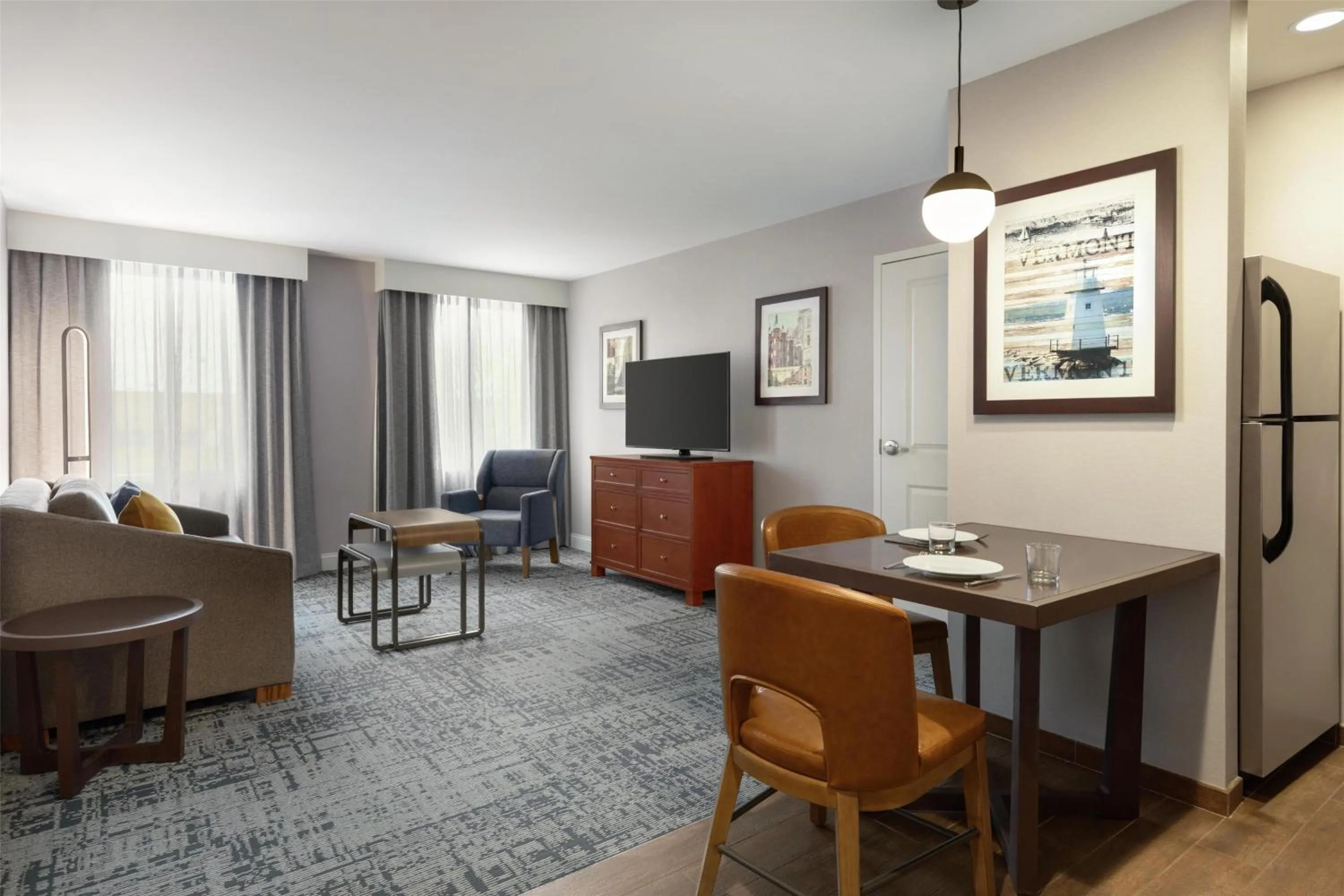 Living room in Homewood Suites by Hilton Burlington