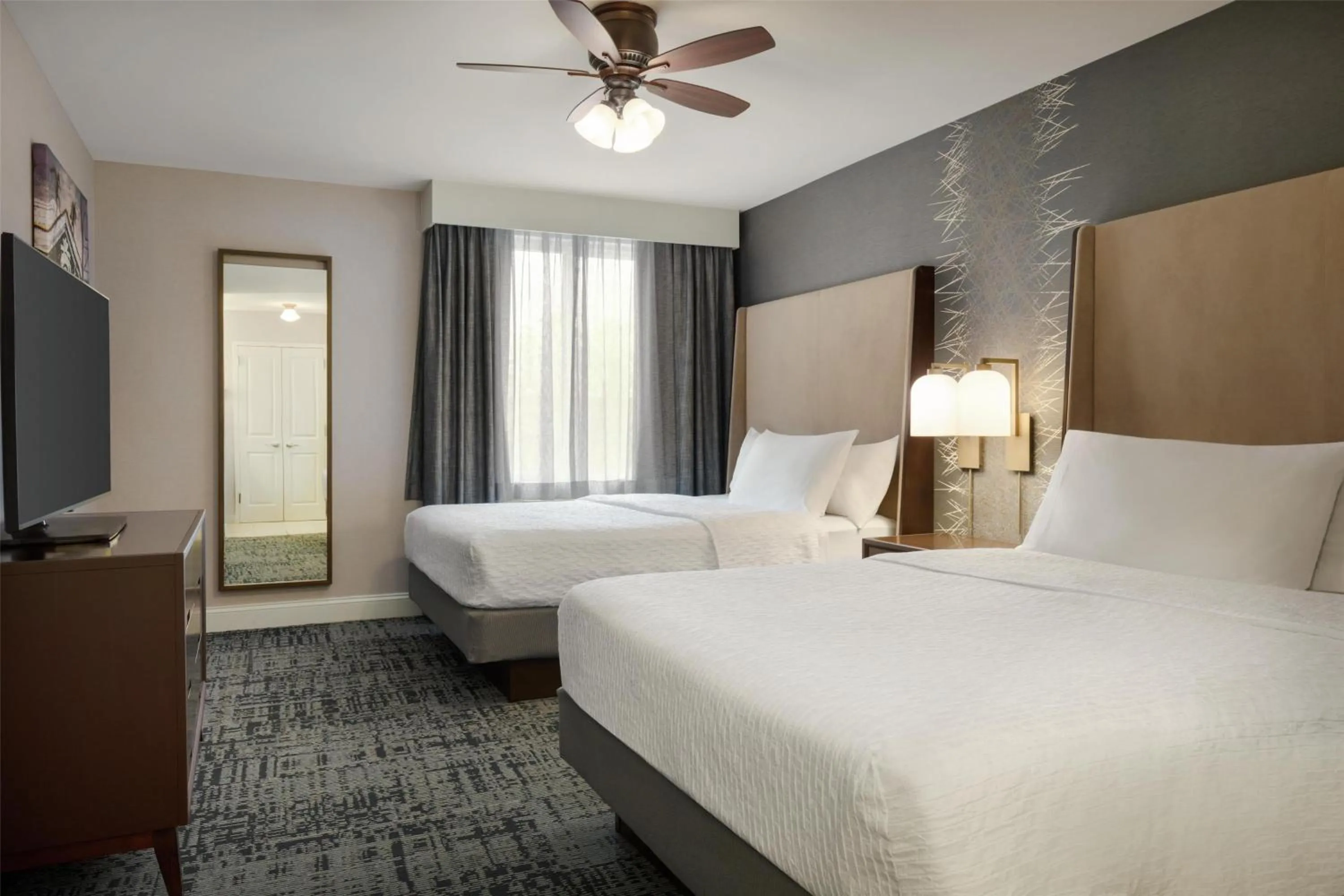 Bed in Homewood Suites by Hilton Burlington