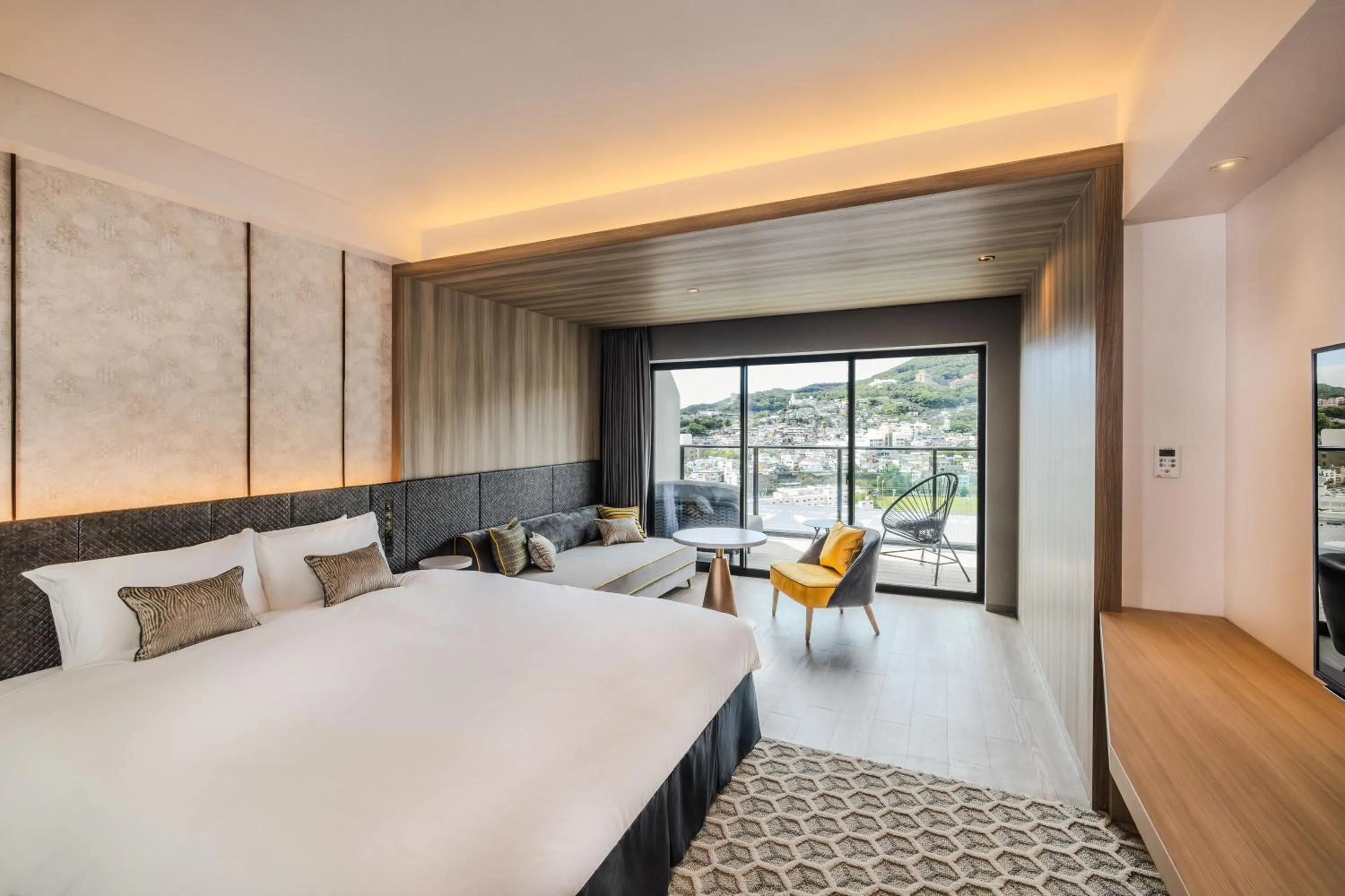 Bed in Stadium City Hotel Nagasaki