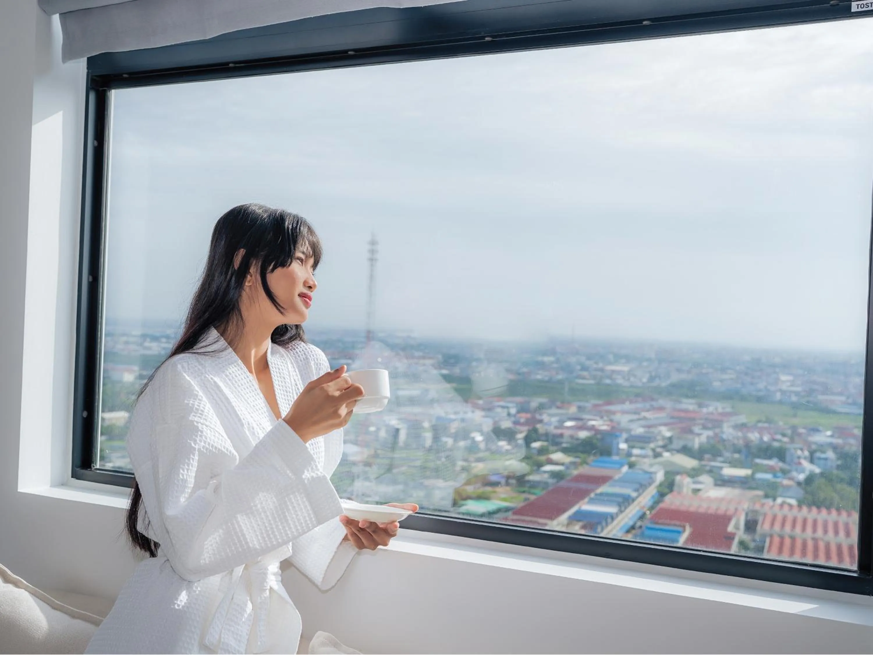 People in TV-Tower 1