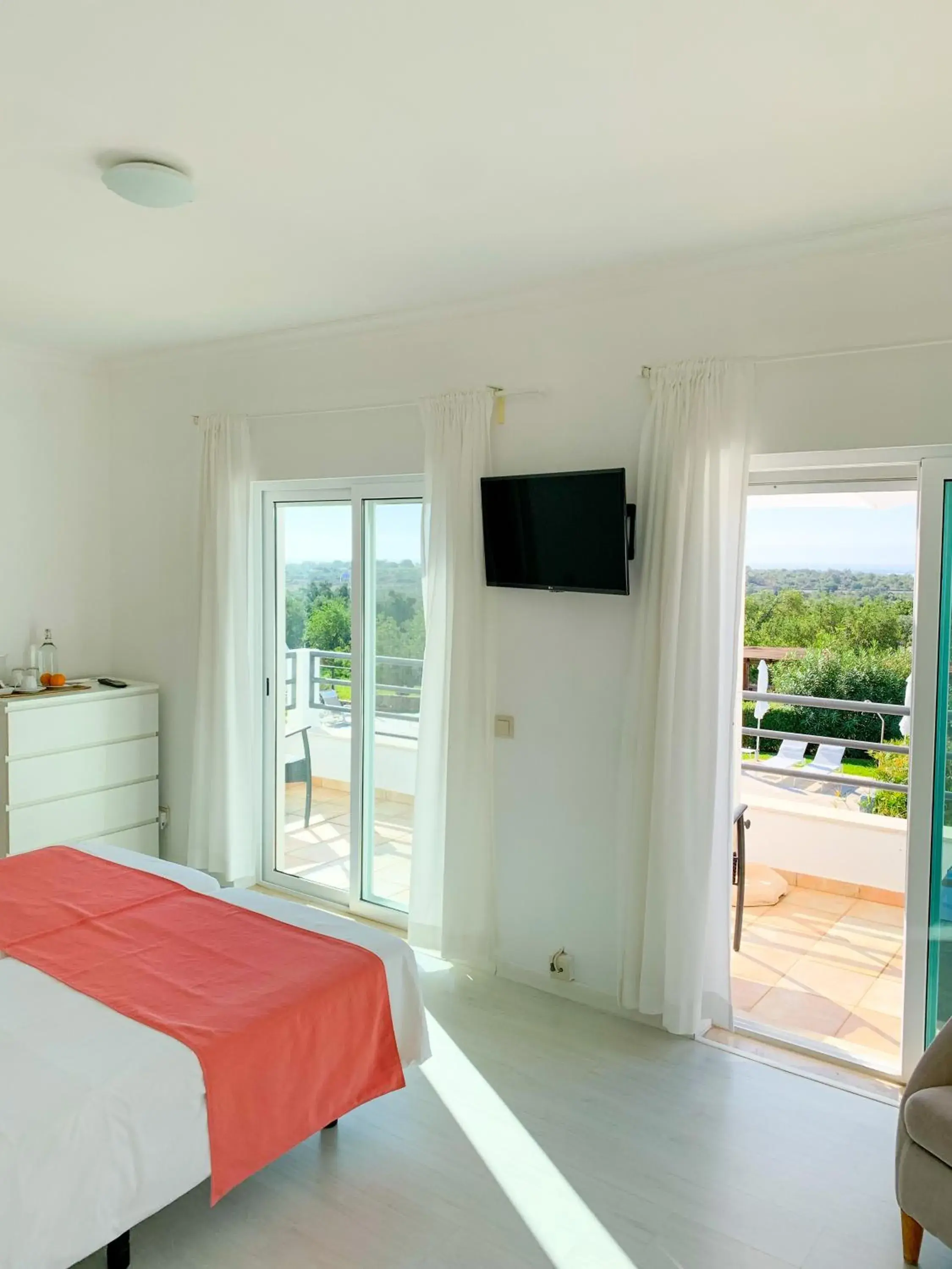 Twin Room with Sea View in Casa Branca Twin Room with Sea View in Casa Branca