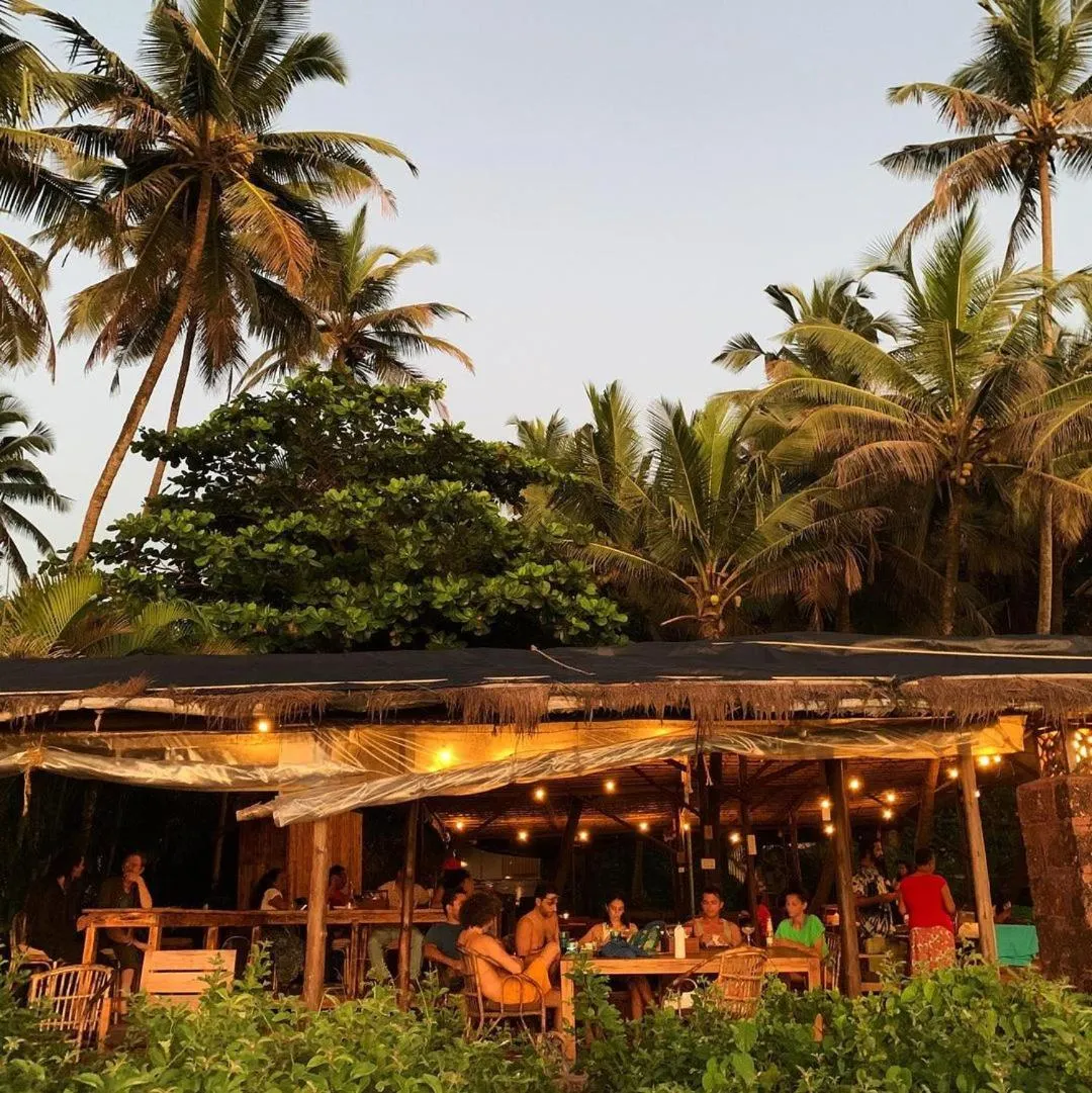 Restaurant/places to eat in Anahata Retreat Beach Front Ashwem Goa