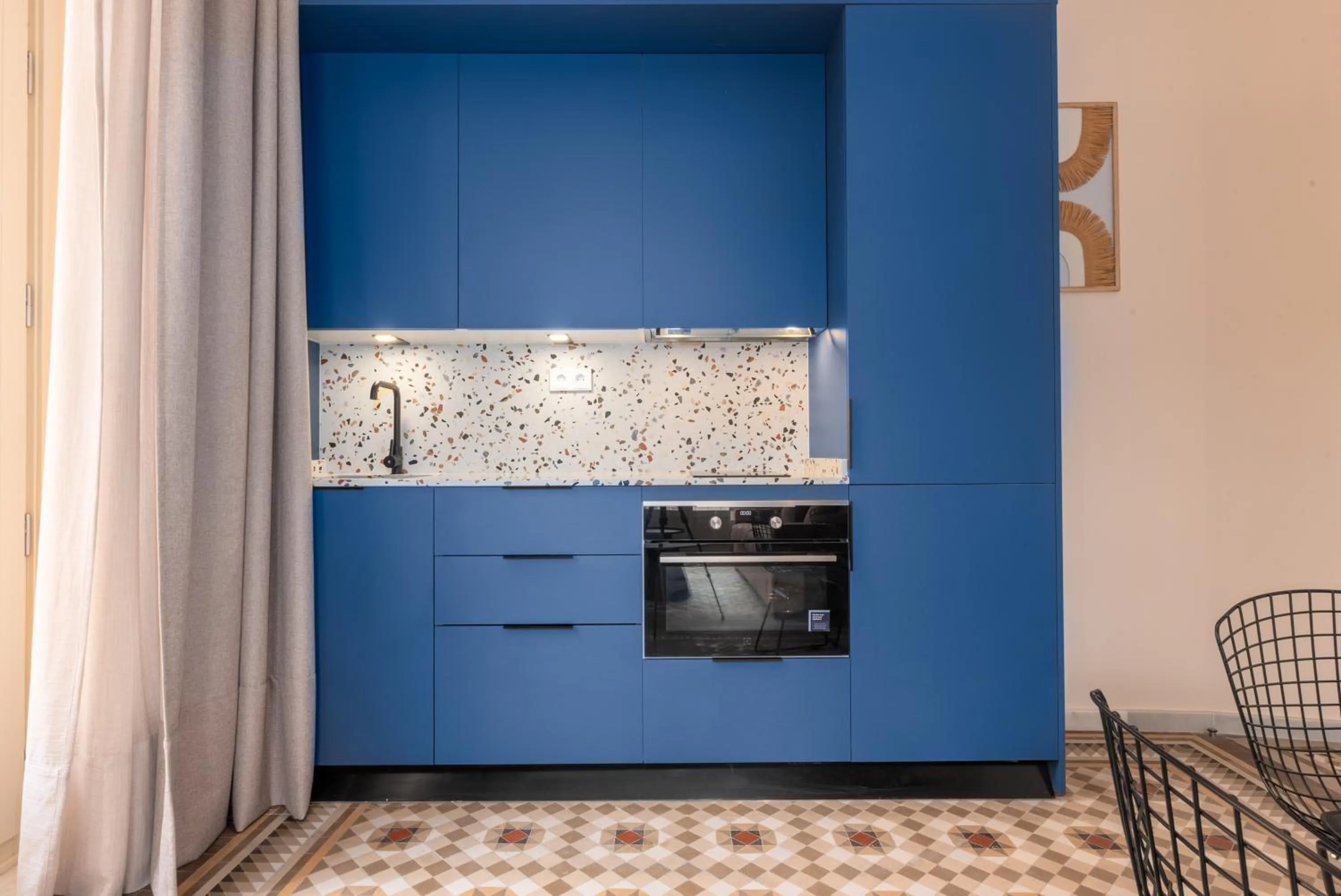 kitchen in Smartr Malaga Centro