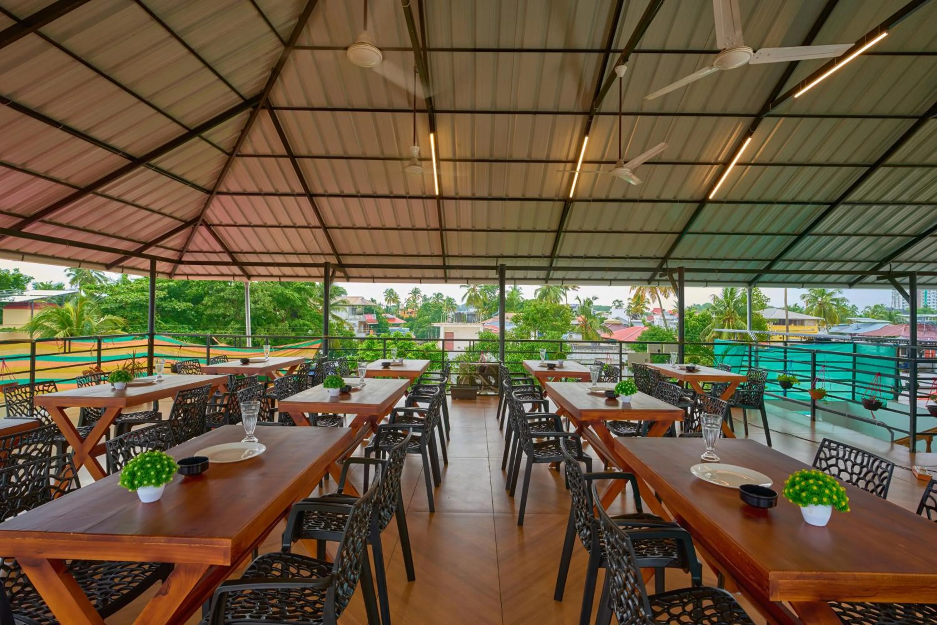 Restaurant/places to eat in Panakal Residency, Fort Kochi
