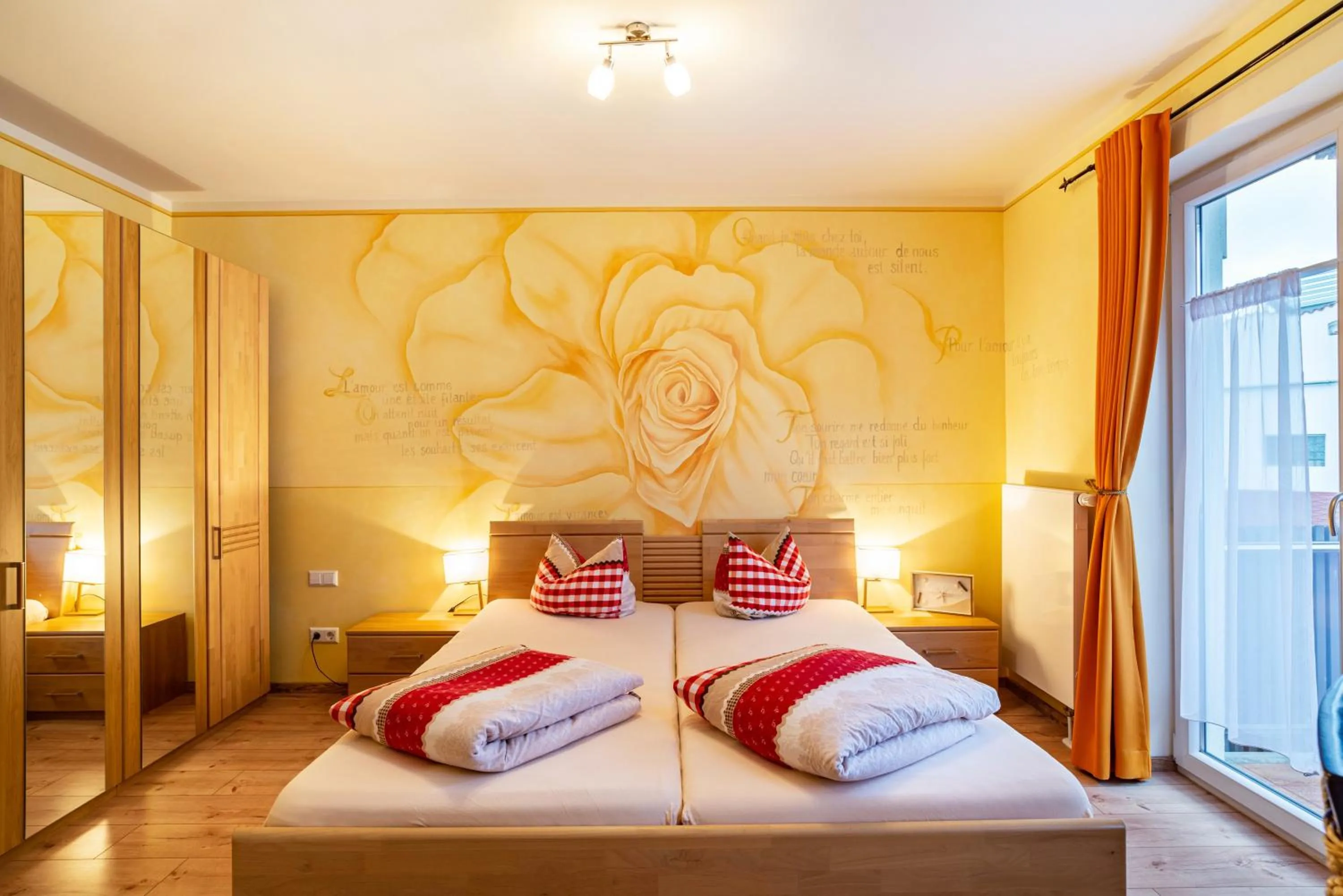 Bed in SCHUSTERjunge Aparthotel