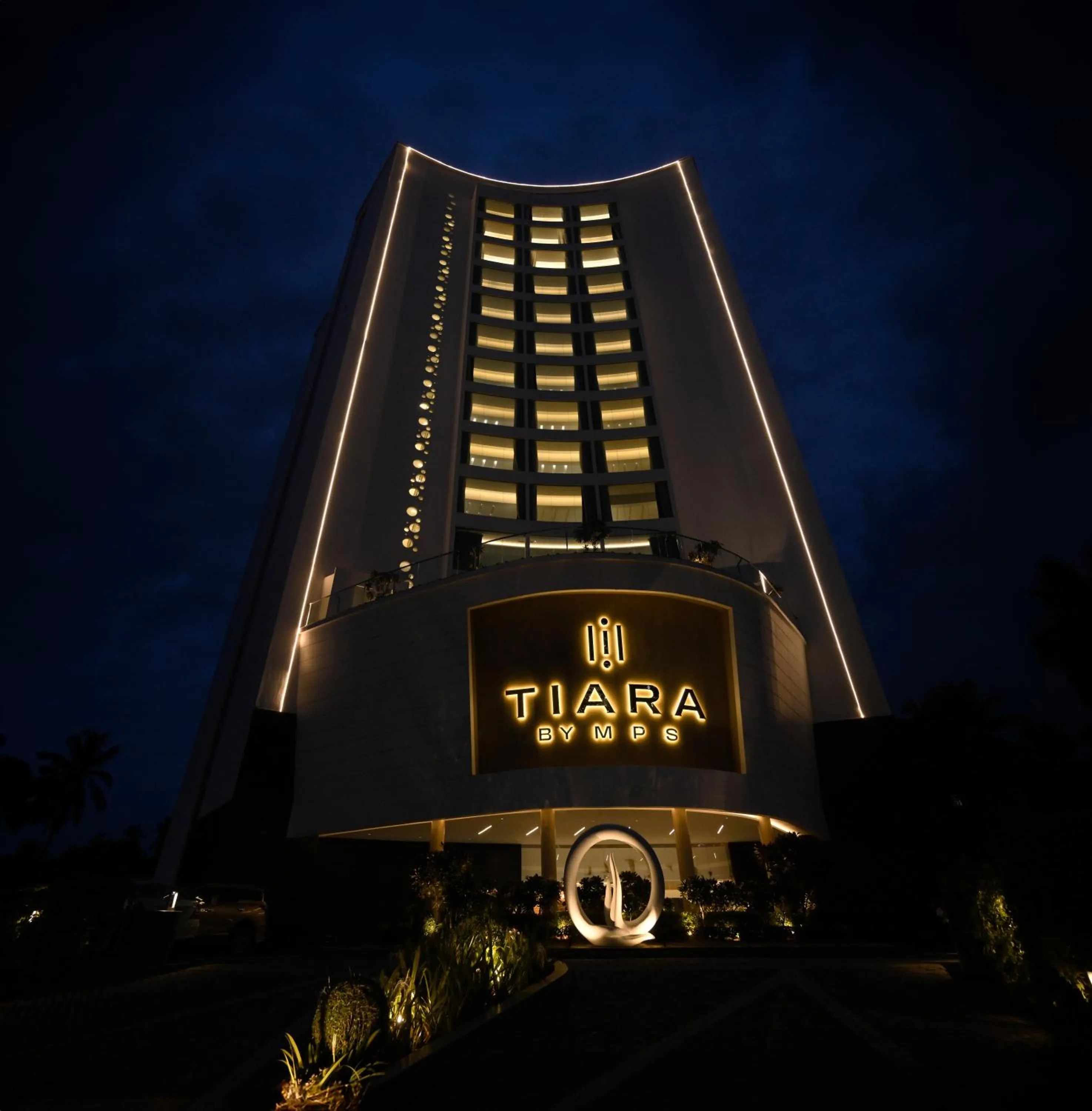 Night in TIARA by MPS