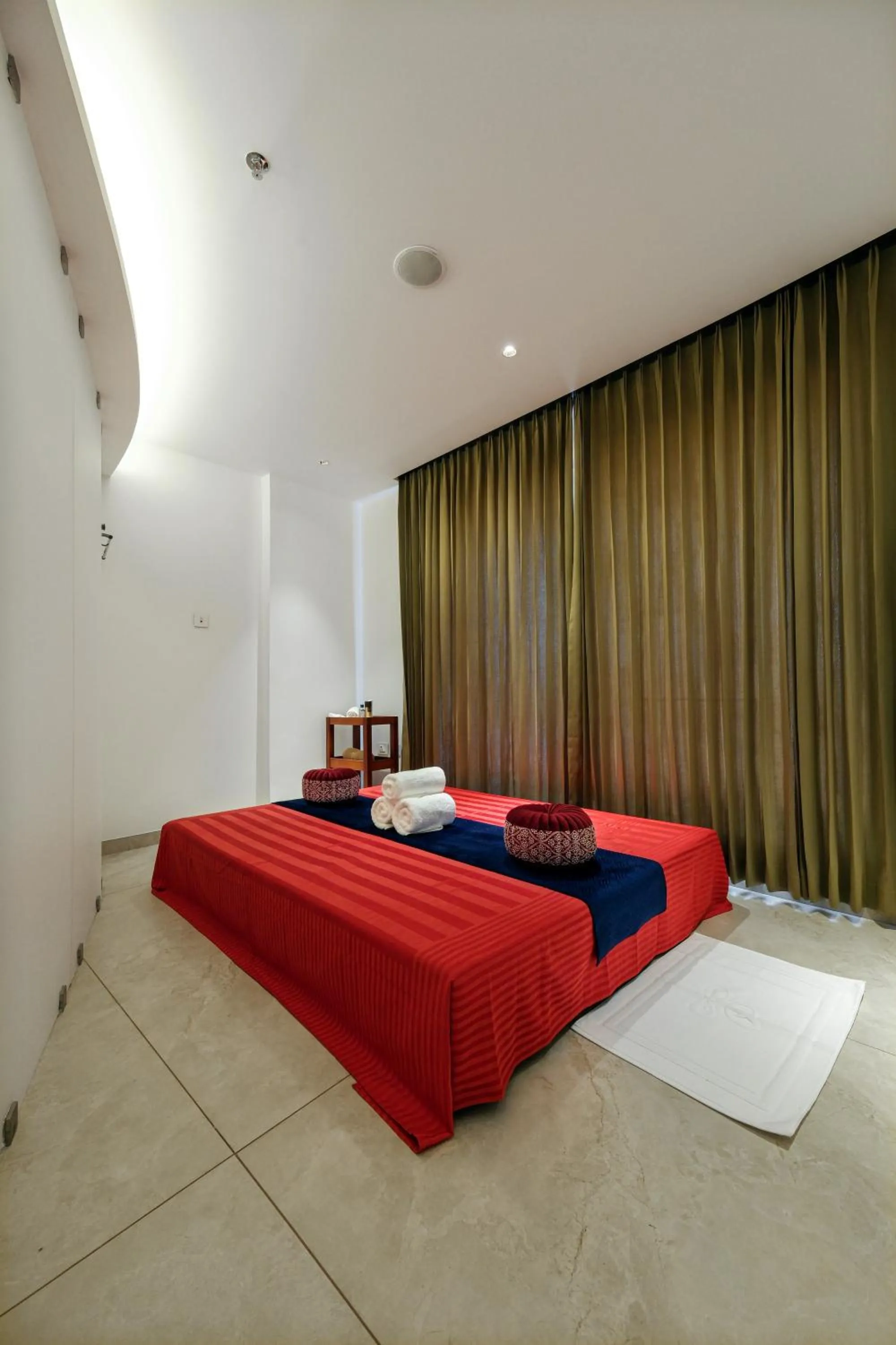 Spa and wellness centre/facilities, Bed in TIARA by MPS