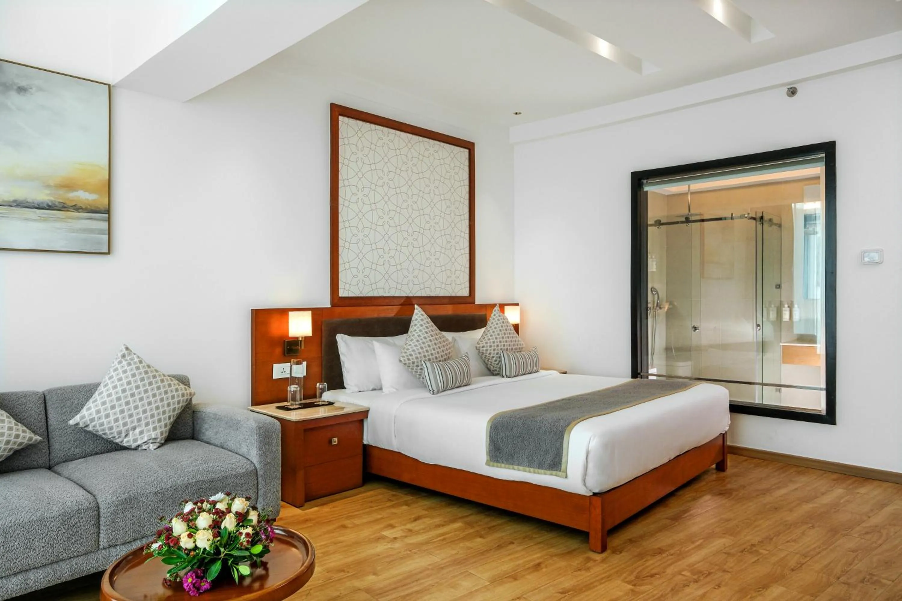 Photo of the whole room, Bed in TIARA by MPS