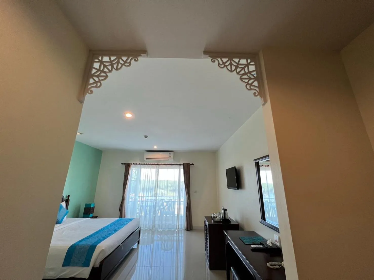 Bed in Krabi Front Bay Resort