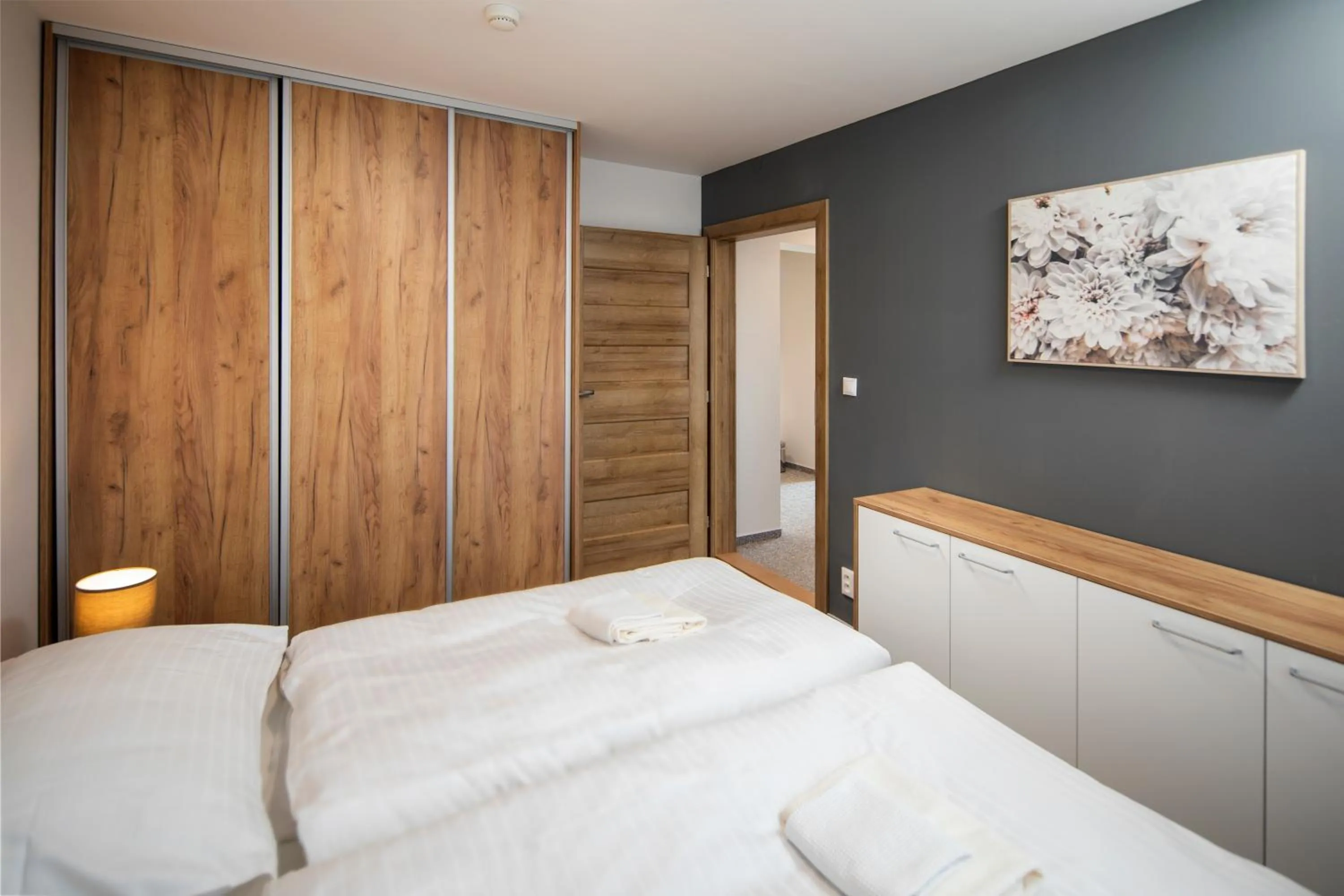 Bedroom, Bed in Hotel Granit Smrekovica