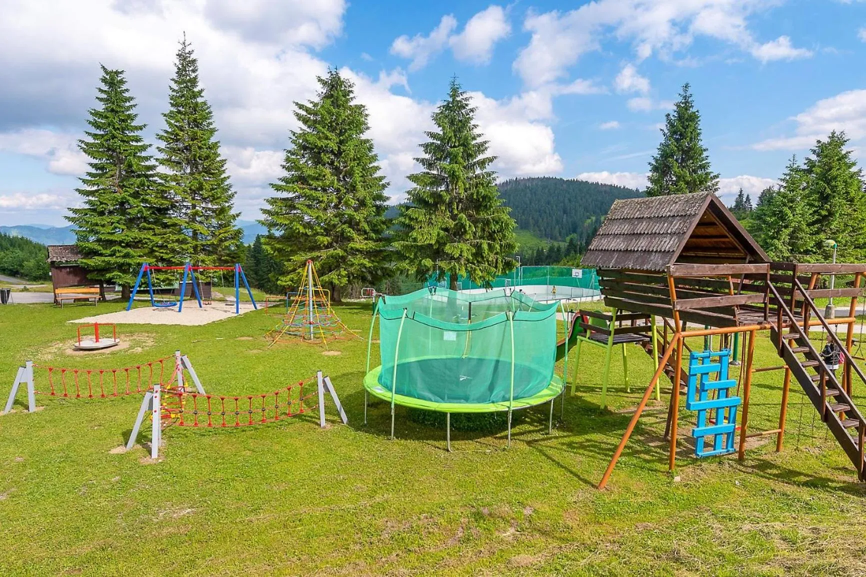 Area and facilities in Hotel Granit Smrekovica