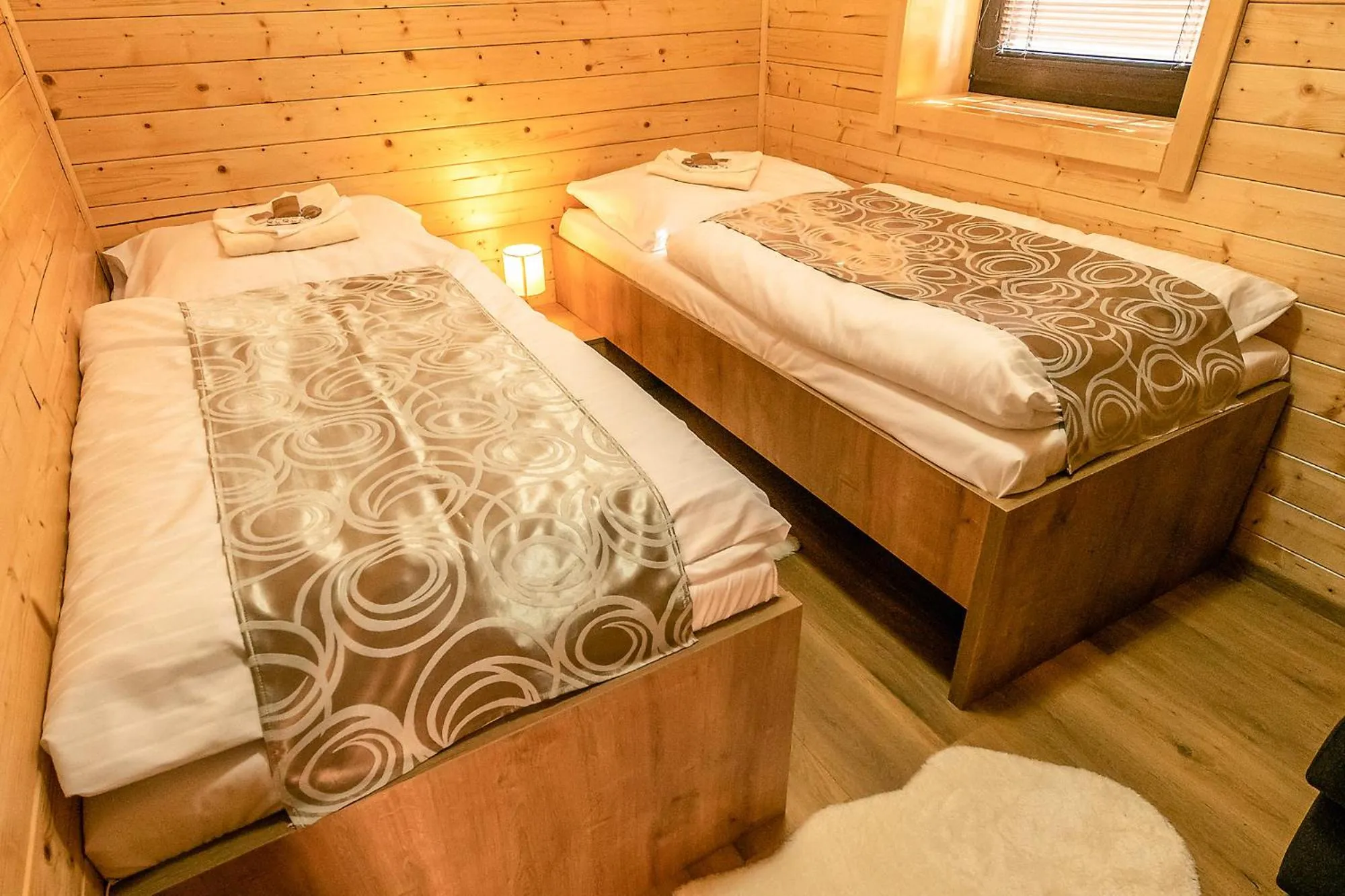 Bedroom, Bed in Hotel Granit Smrekovica