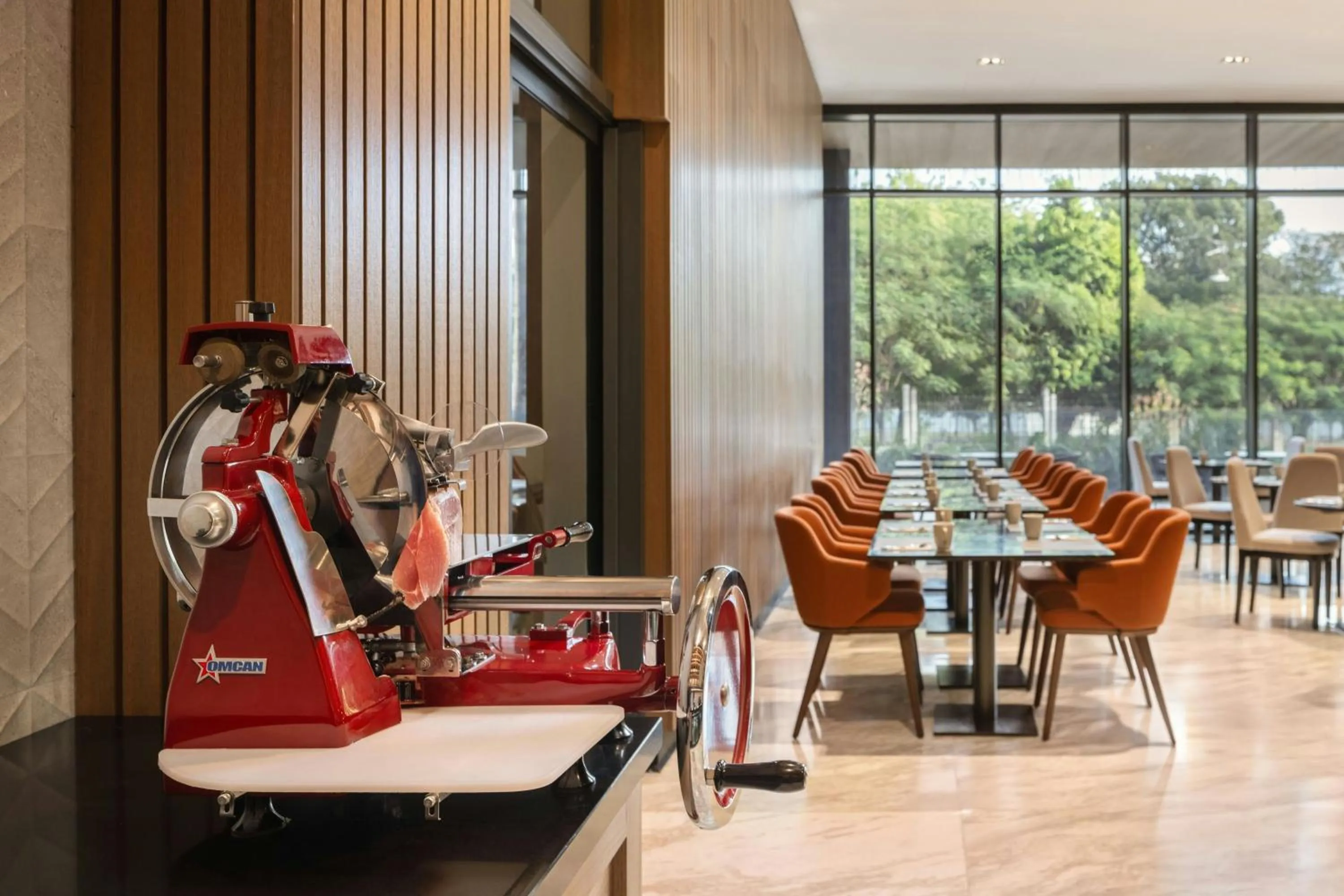 Restaurant/places to eat in AC Hotel by Marriott Santiago de los Caballeros