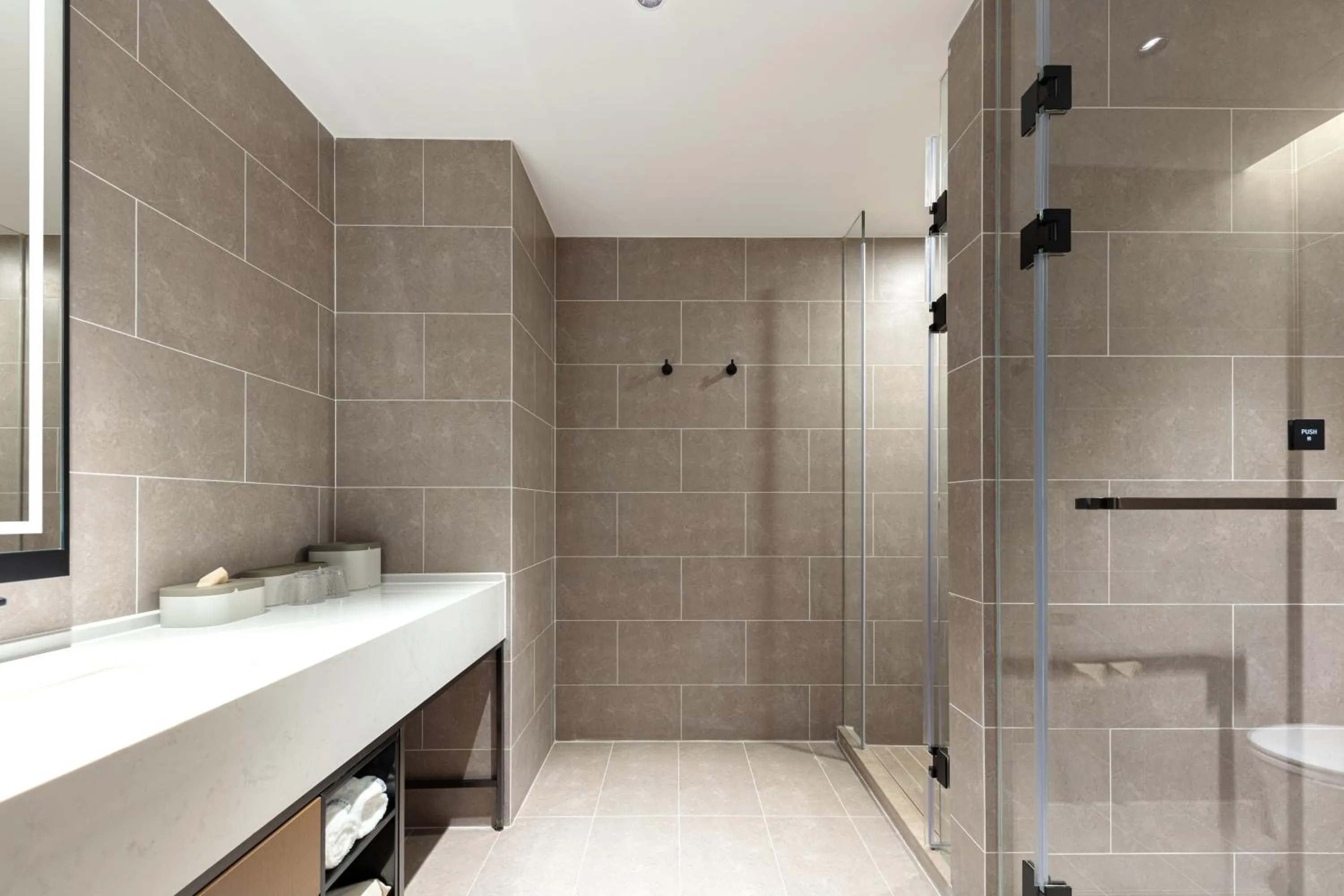 Atour X Hotel Shanghai Songjiang Ronglei East Road