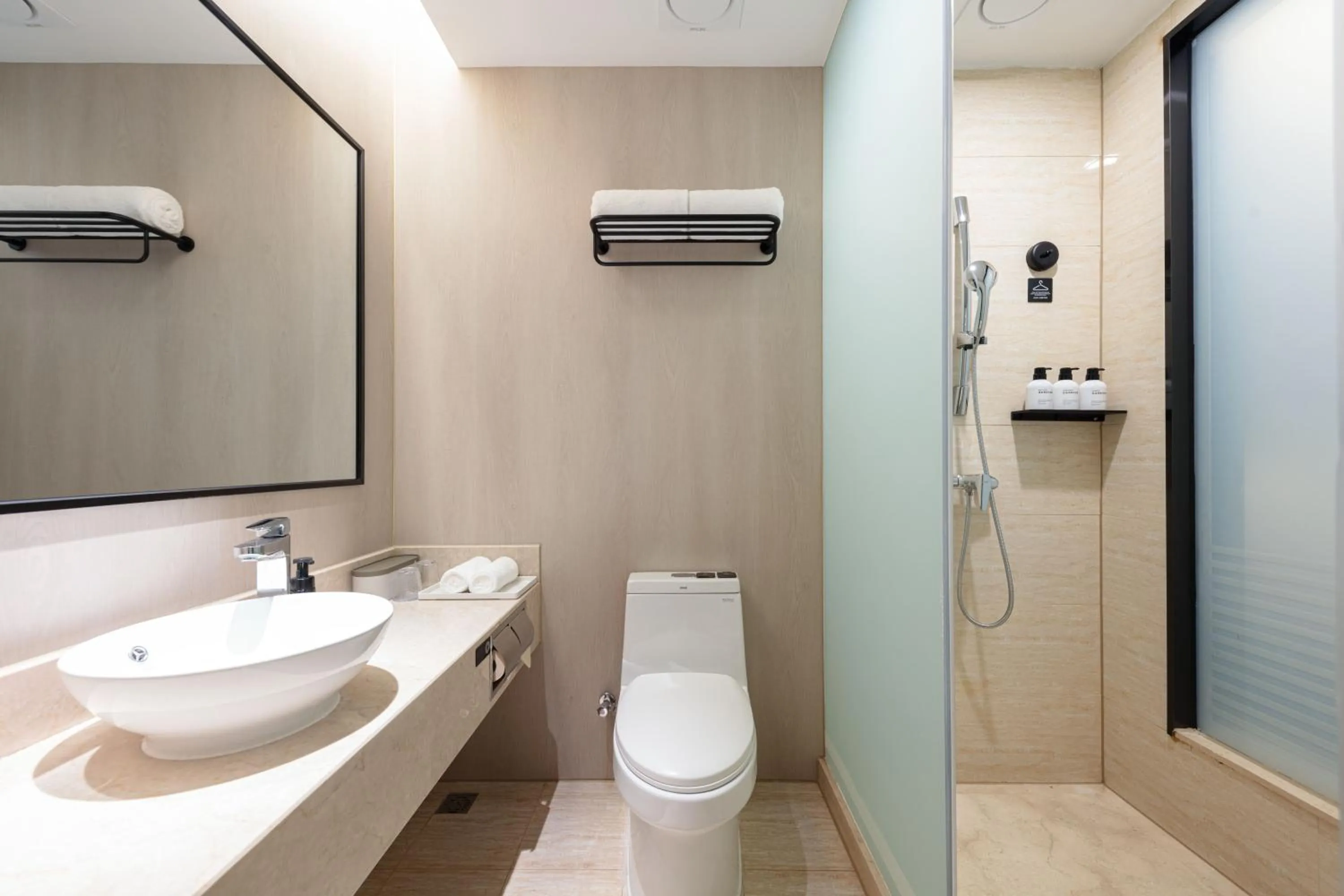 Atour X Hotel Shanghai Songjiang Ronglei East Road