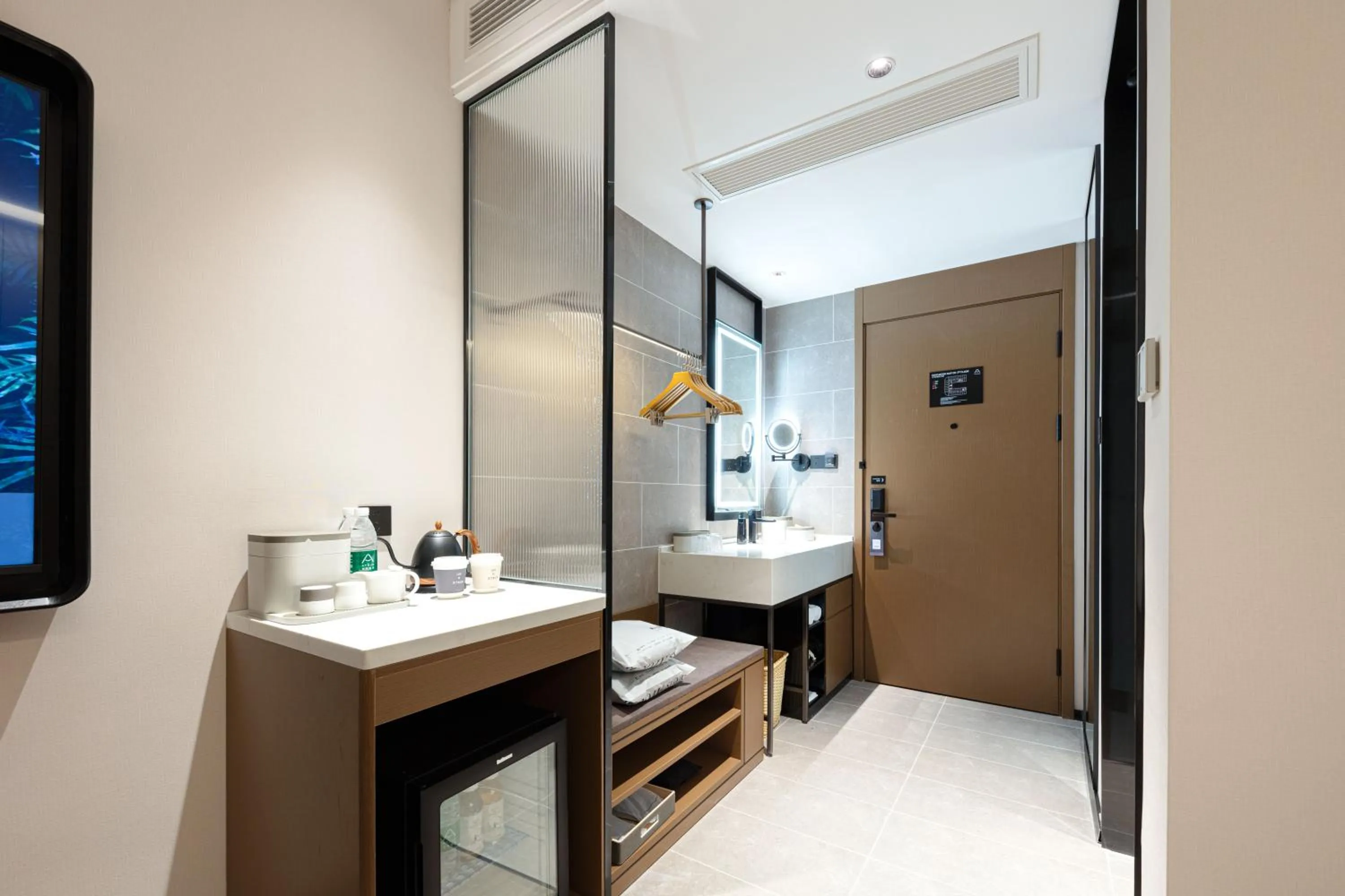 Atour X Hotel Shanghai Songjiang Ronglei East Road