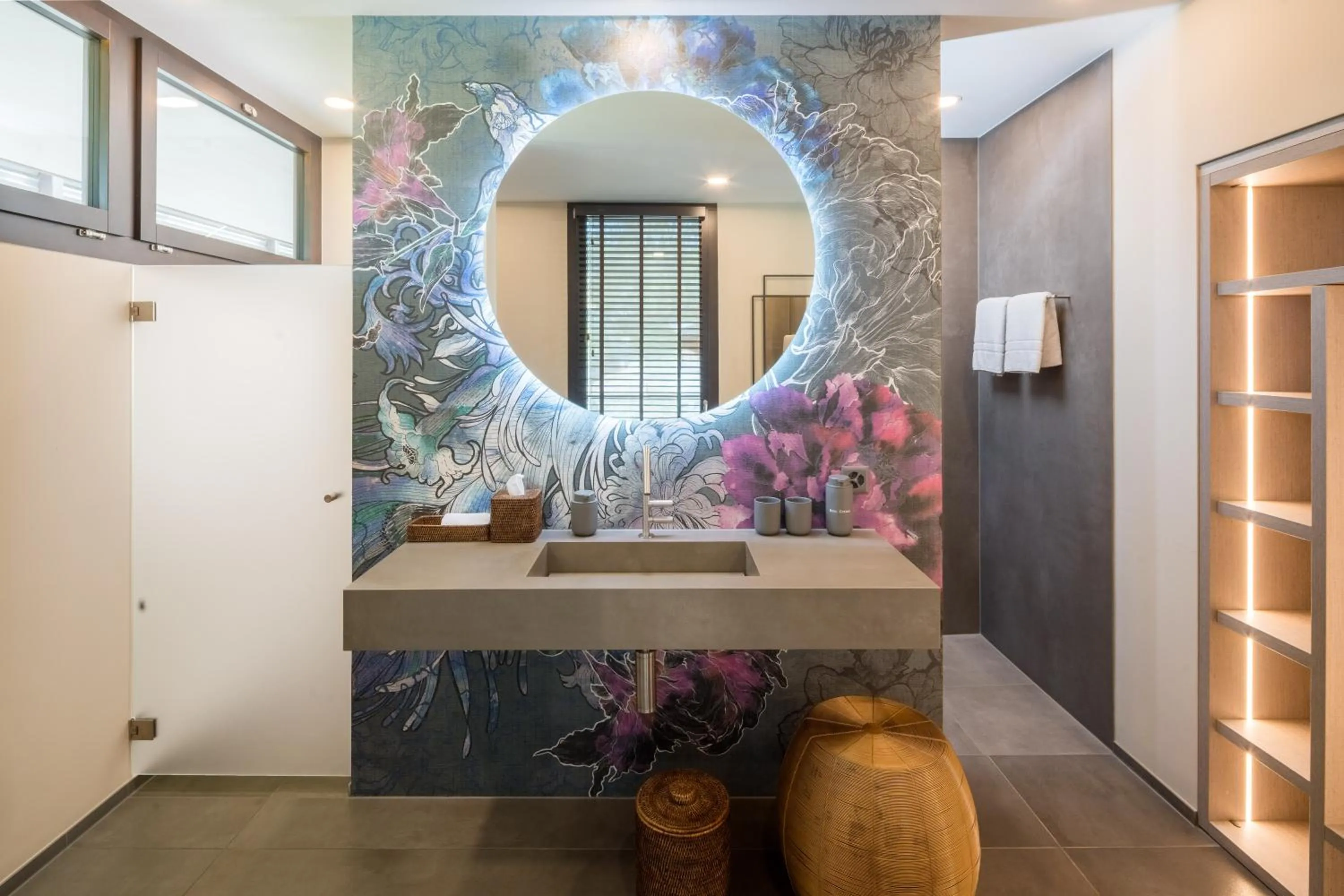 Shower in Strandhotel Schmerikon