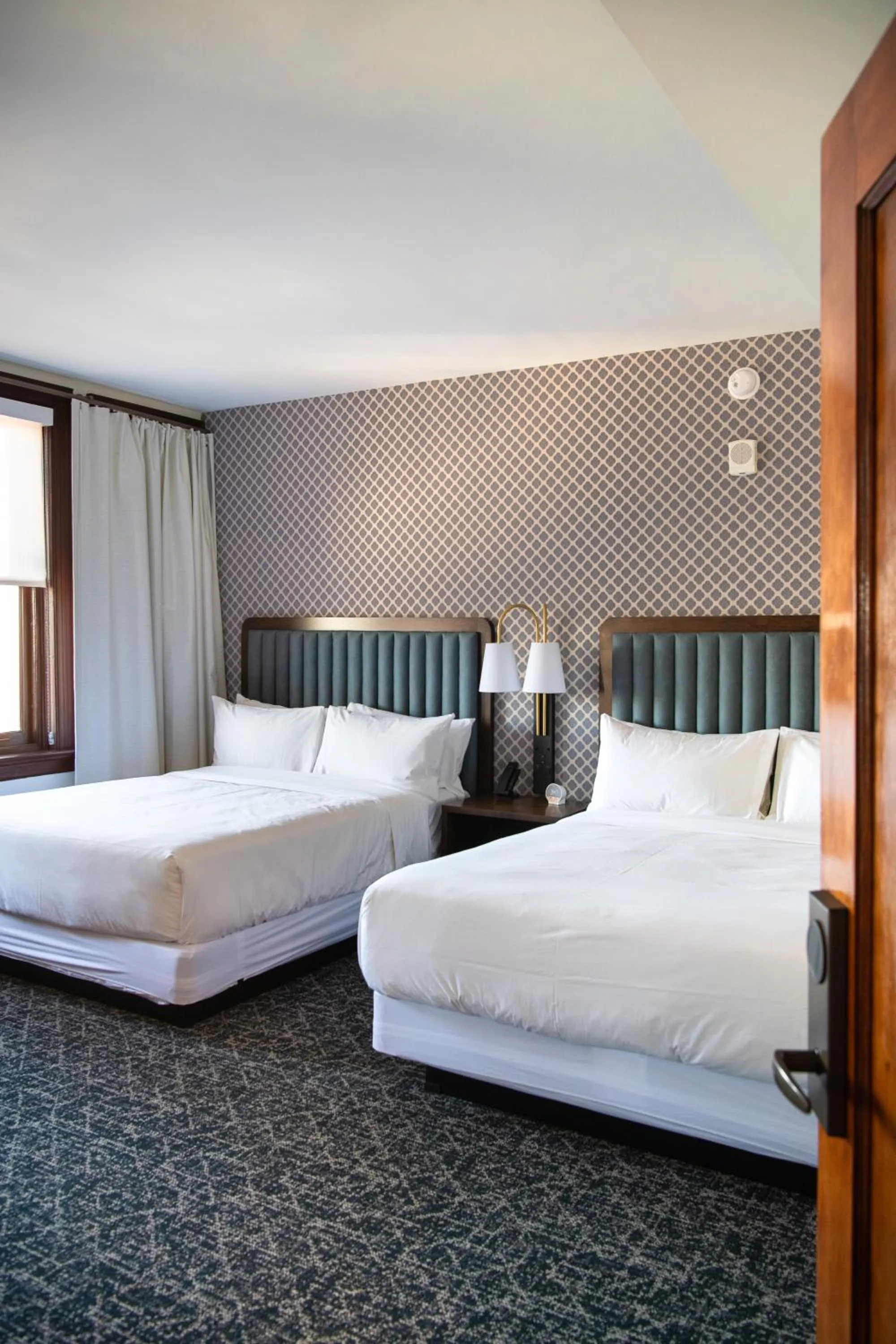 Bed in Hotel Petersburg, Tapestry Collection By Hilton