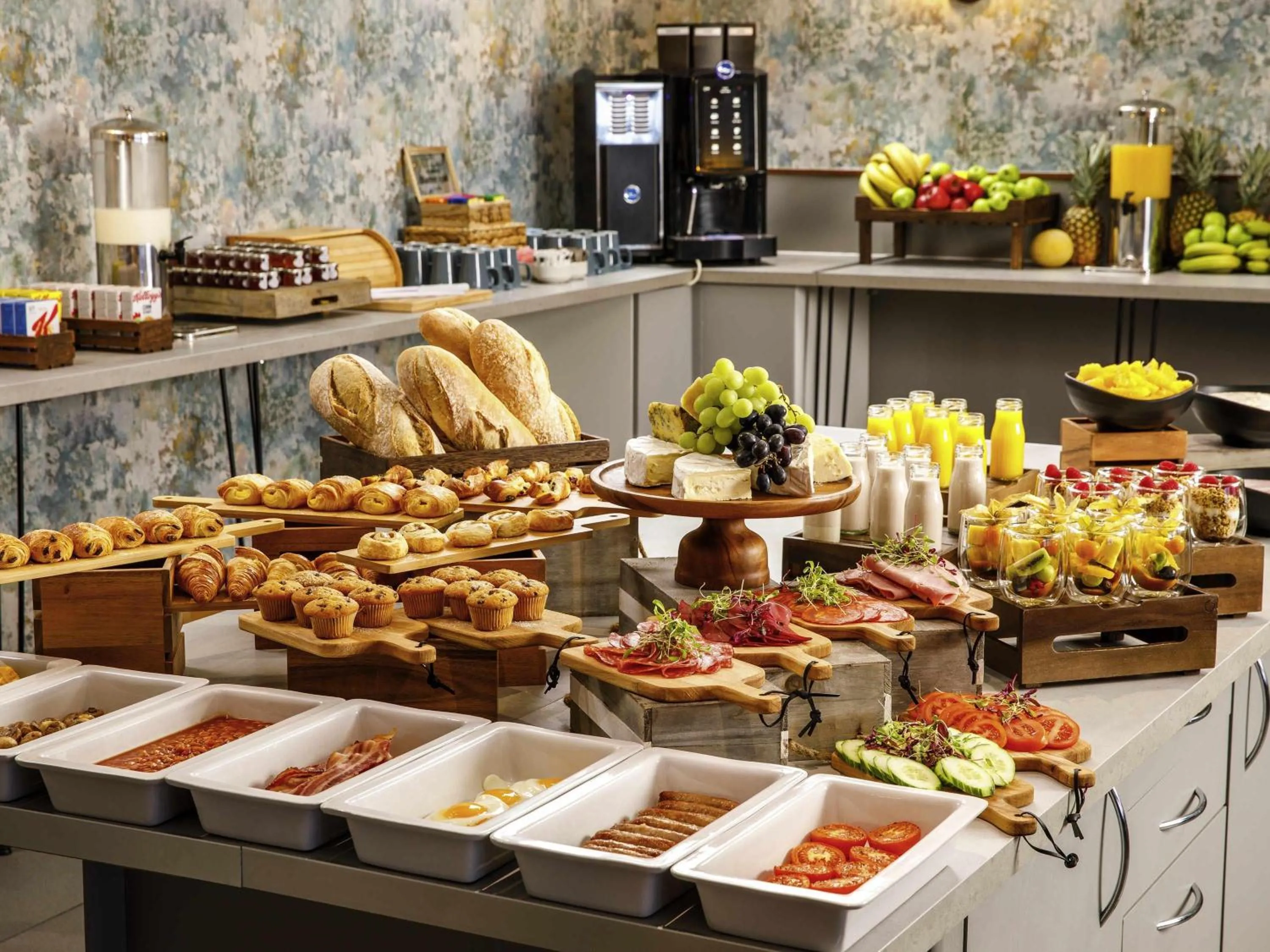 Breakfast in The Harlow Hotel By AccorHotels