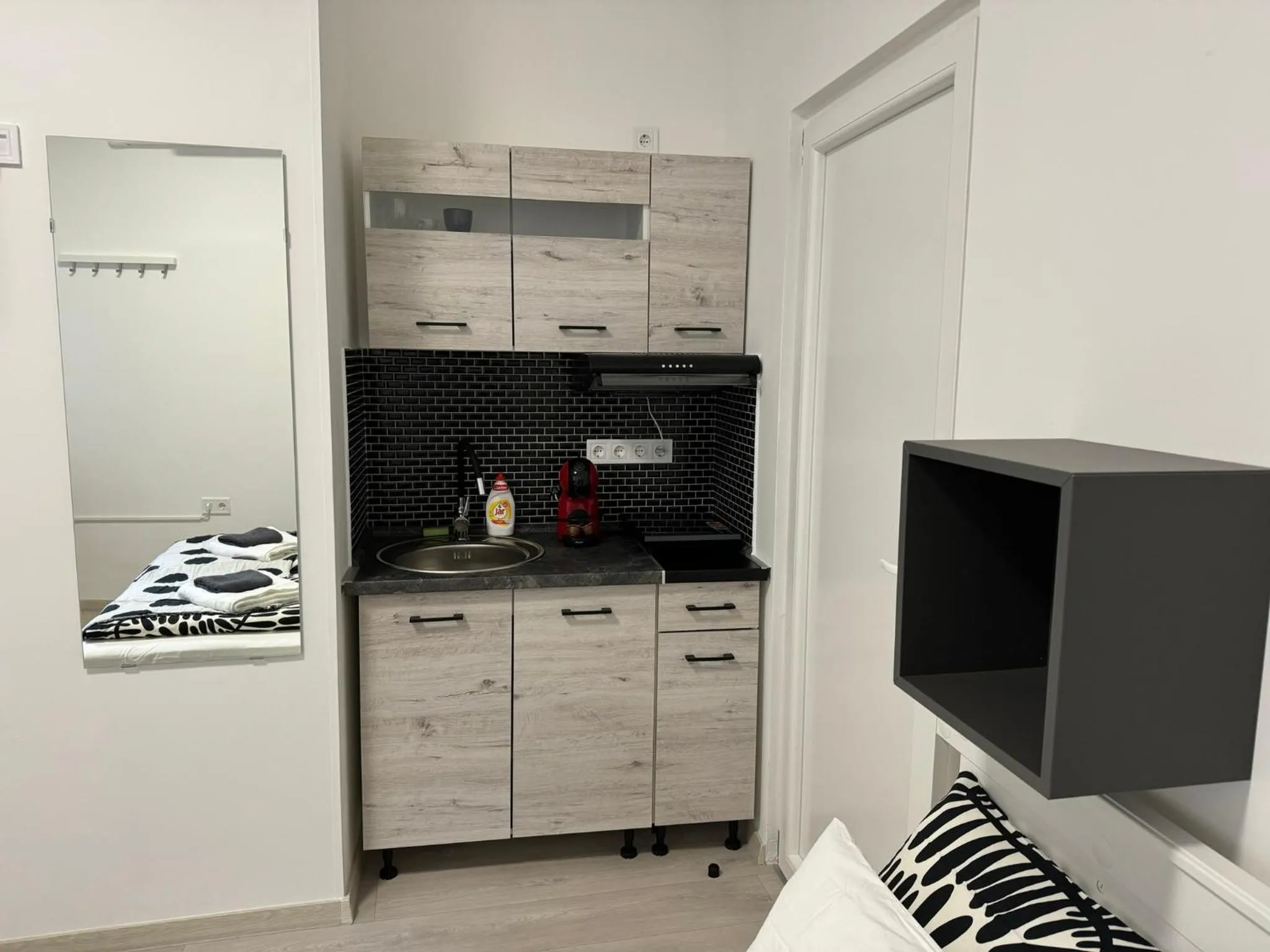 MaNo Studios Budapest II